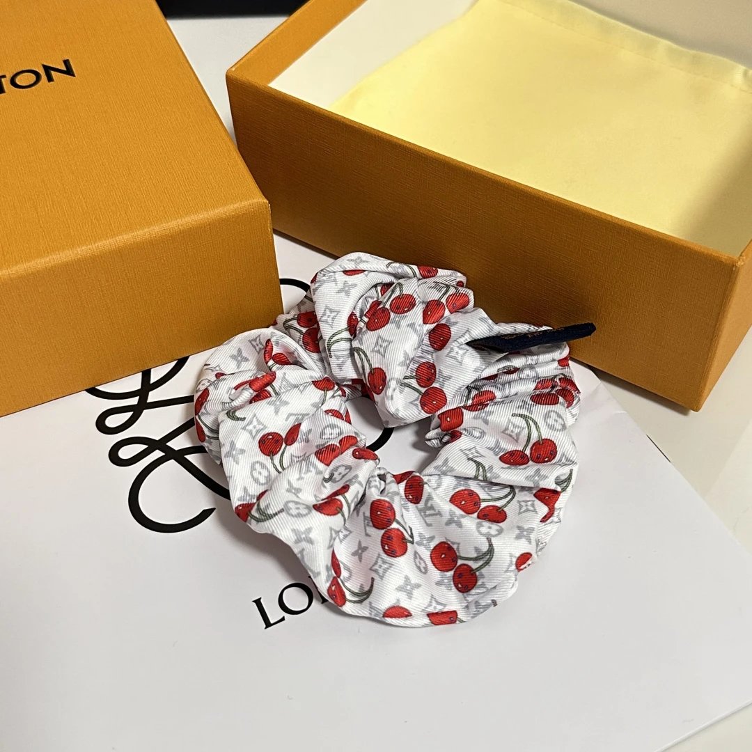 Louis Vuitton Headband Ver.H — QC