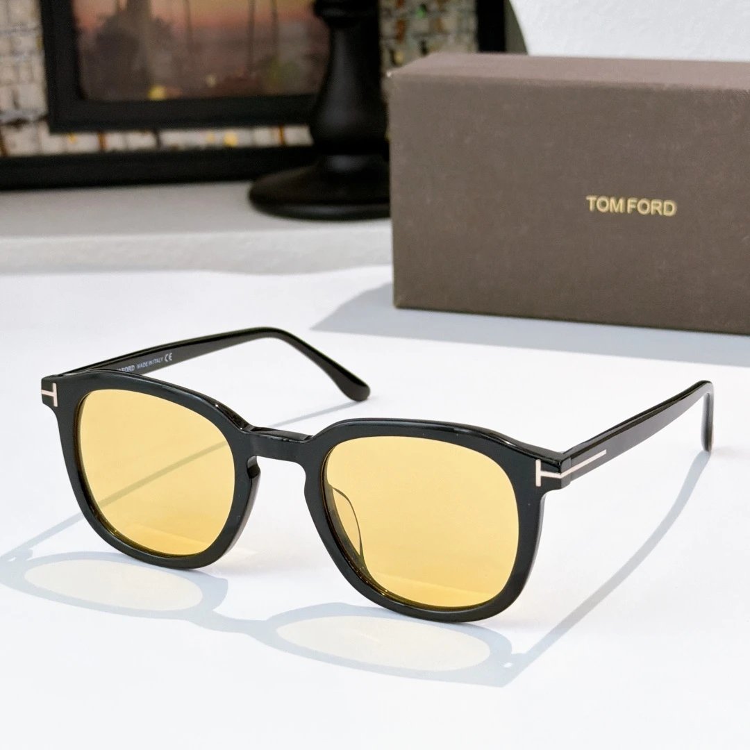 Tom Ford TF0975 Sunglasses 52-23-145 — photo 4