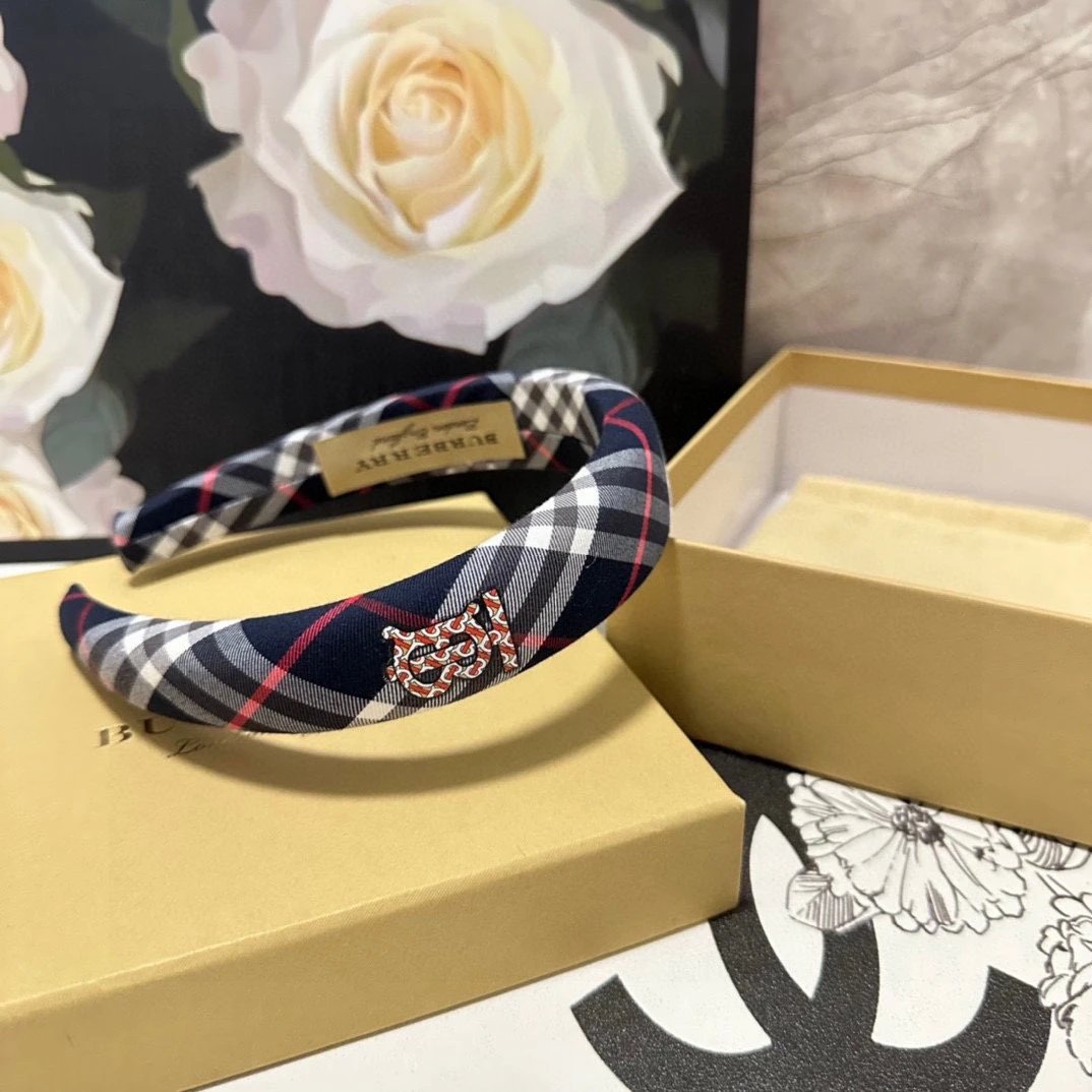 Burberry Headband Ver.J — Photo 8