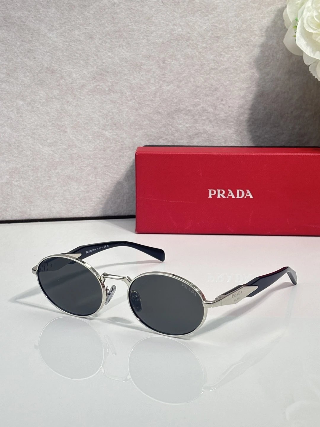 Prada PR65ZS Sunglasses 55-20-140 — photo 4