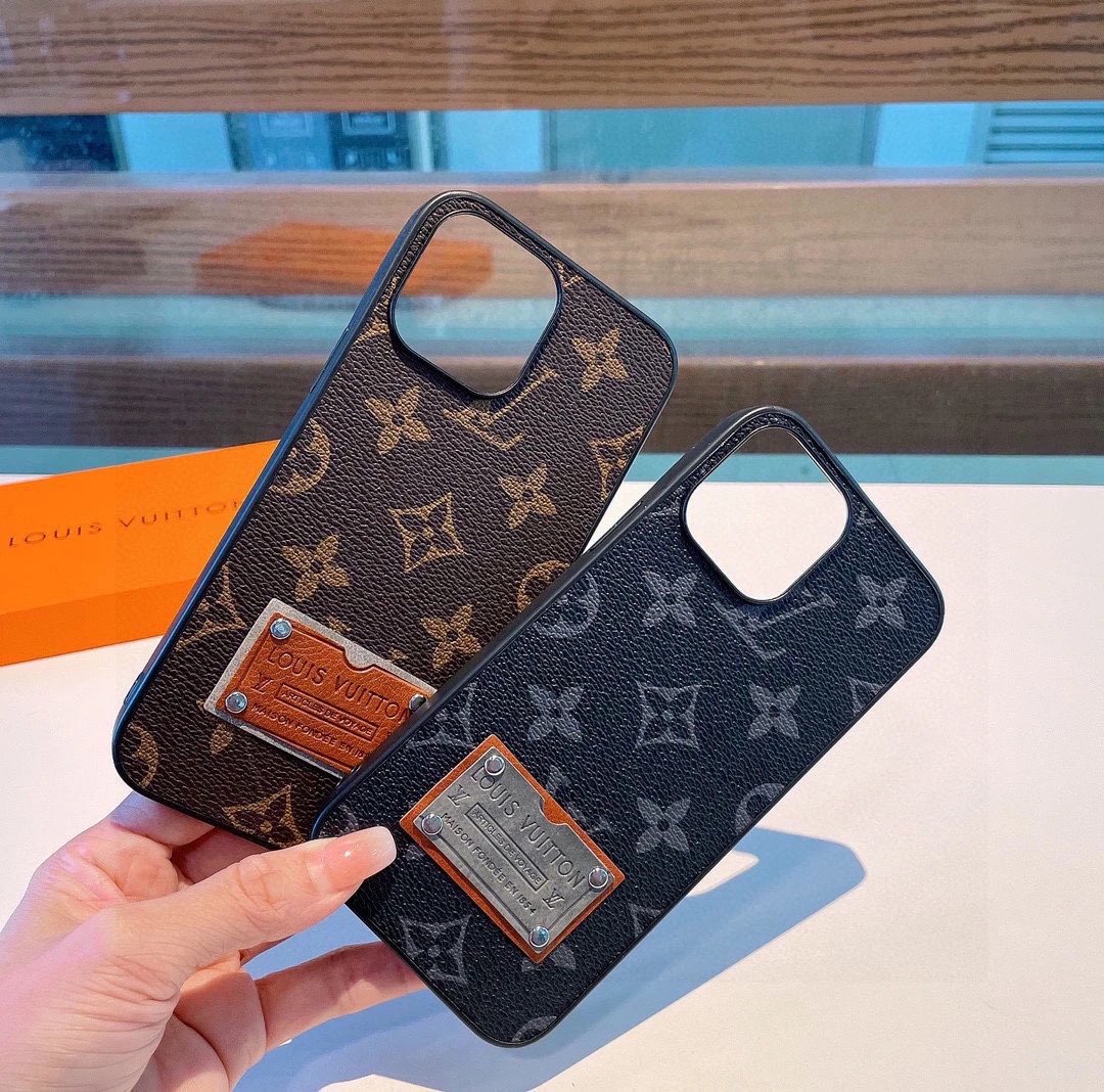Louis Vuitton Phone Case Ver.B — Photo 9