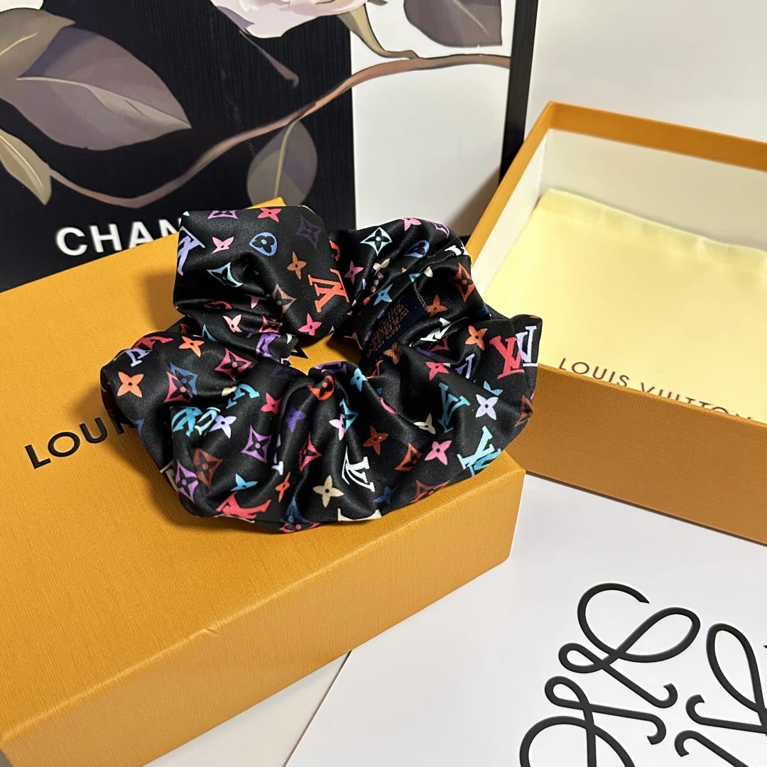 Louis Vuitton Headband Ver.G — Photo 9
