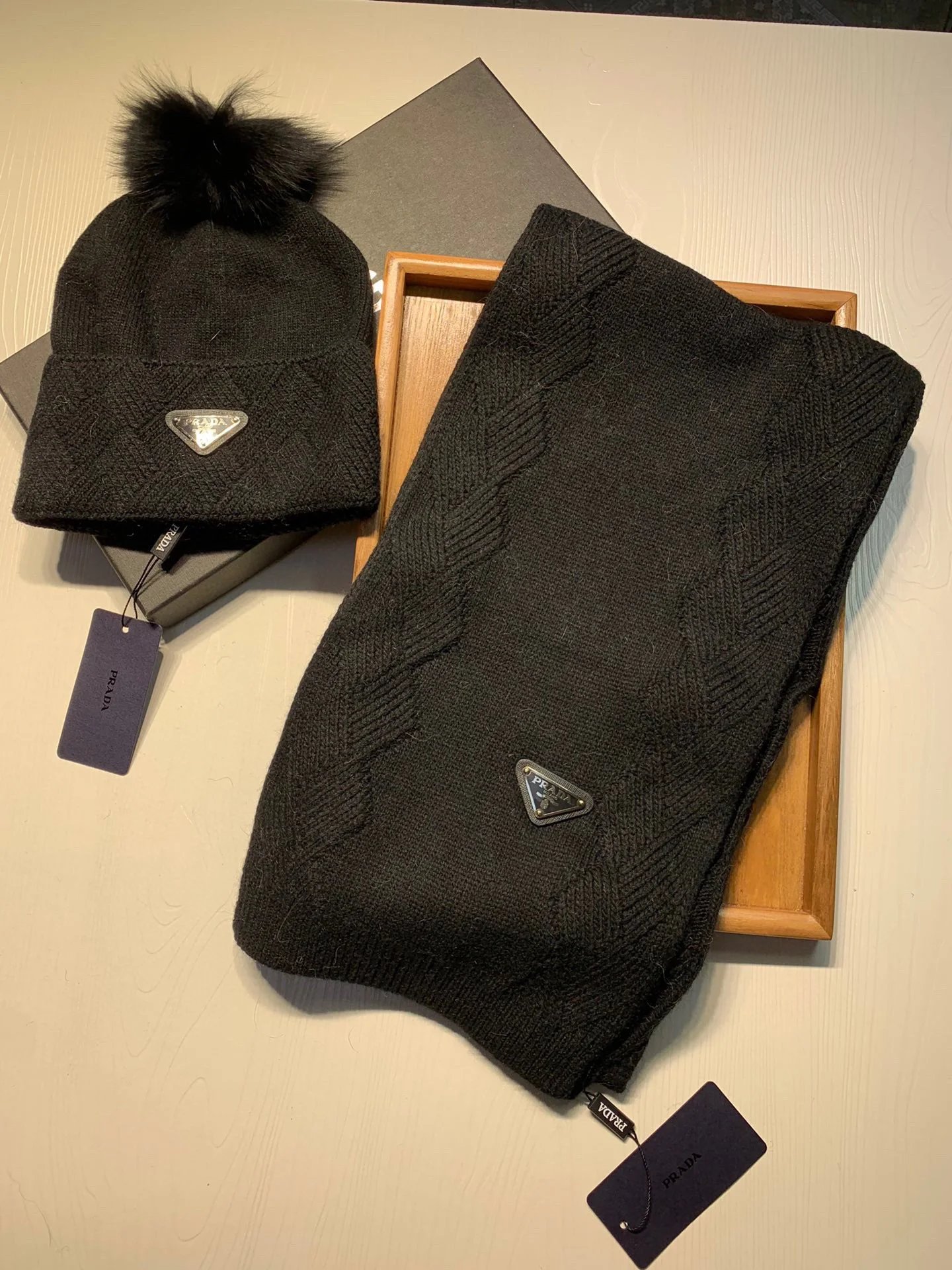 Prada Wool Rabbit Fur Scarf & Hat Set Ver.G — Photo 2