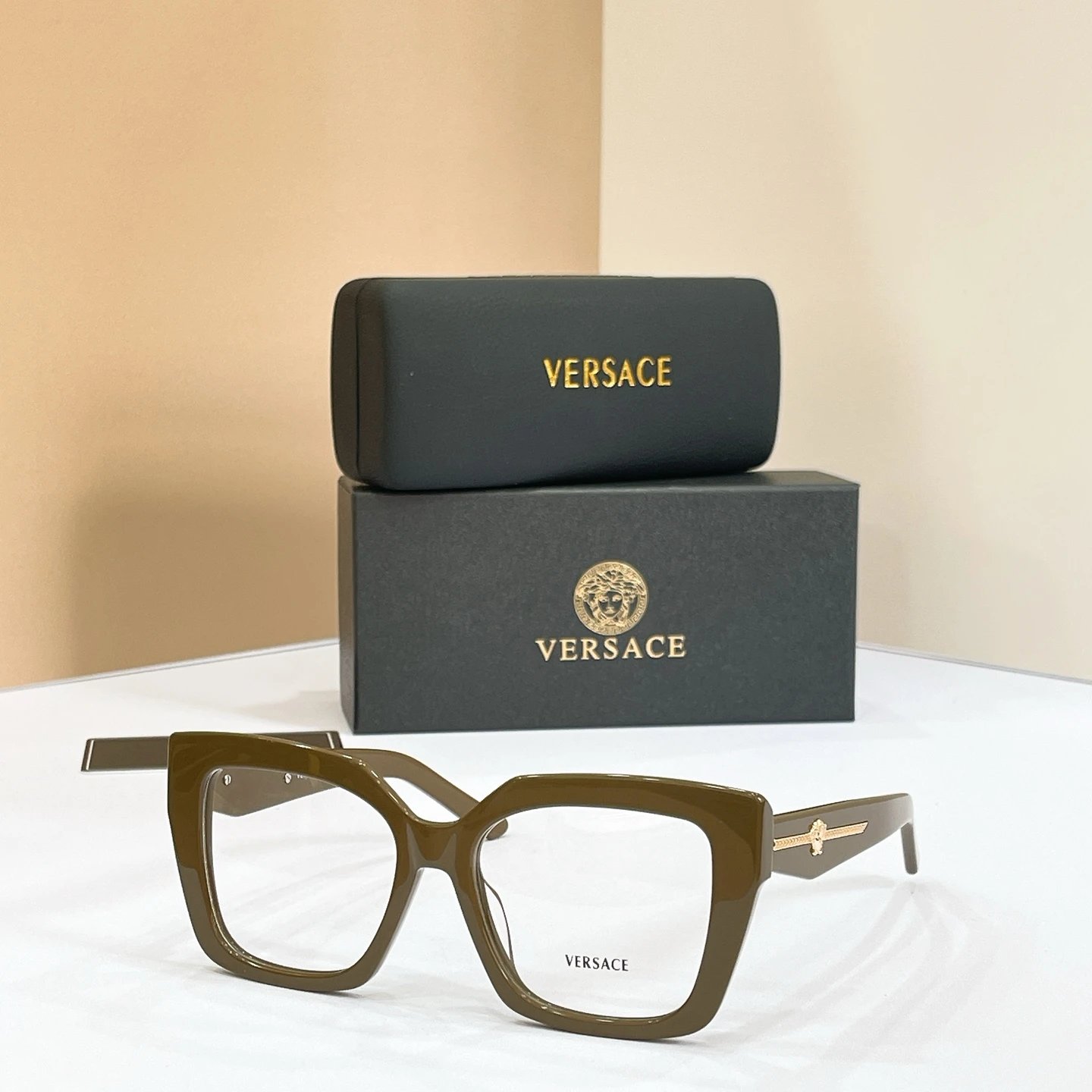Versace VE4519 Sunglasses 55-20-145 — photo 4