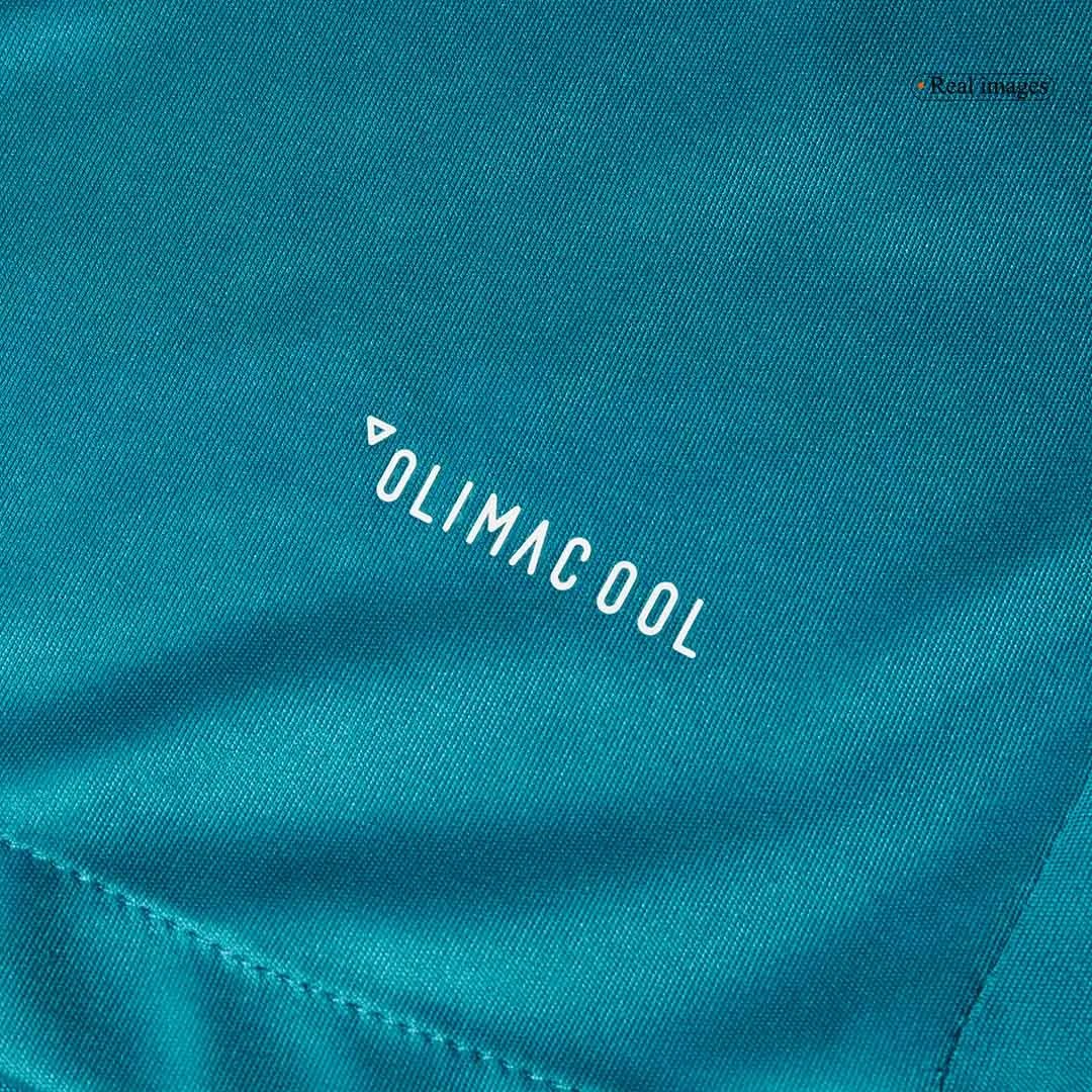 Real Madrid 17/18 Retro Third Jersey — QC