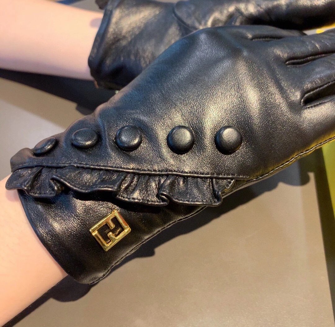 Fendi Lambskin Touchscreen Gloves Ver.F — QC