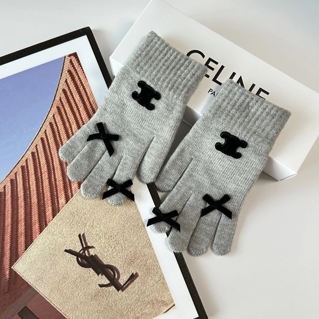 Celine Gloves Ver.B — Photo 6
