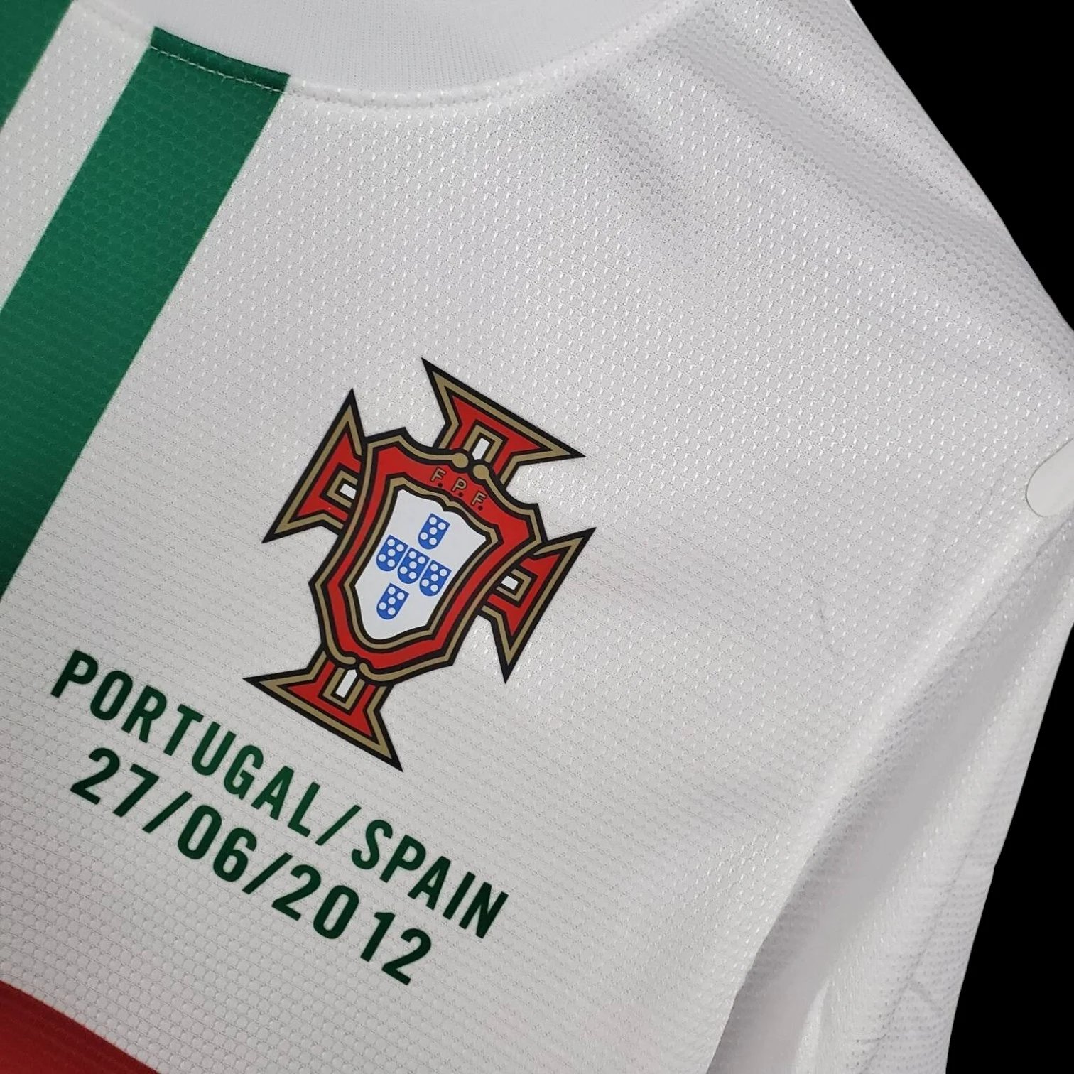 Portugal 2012 Retro Away Jersey — photo 6