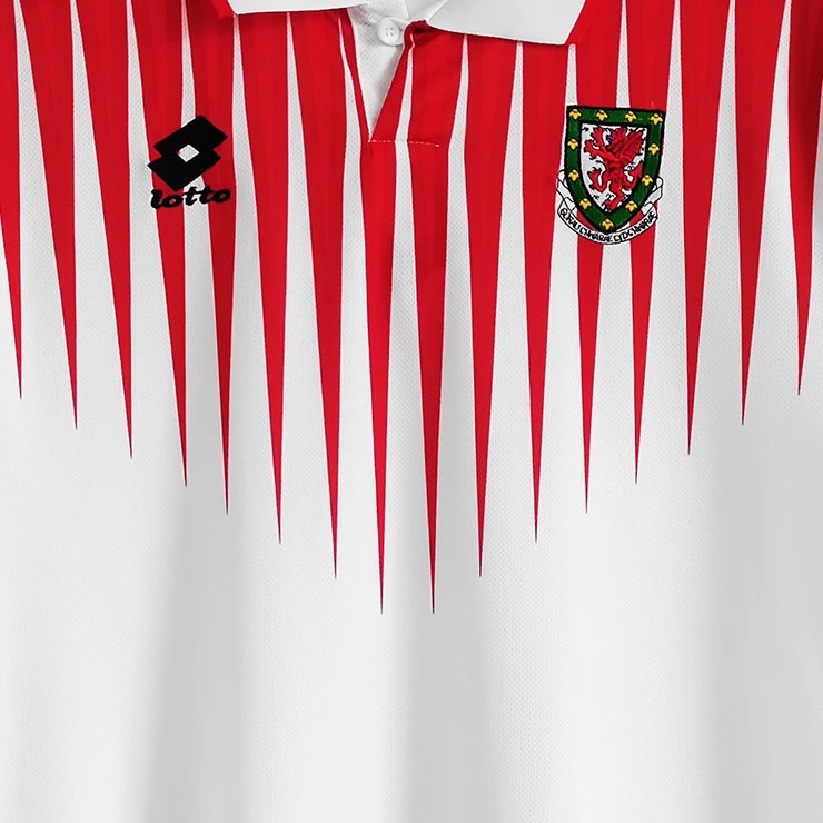 Wales 1996/98 Retro Away Jersey — photo 4