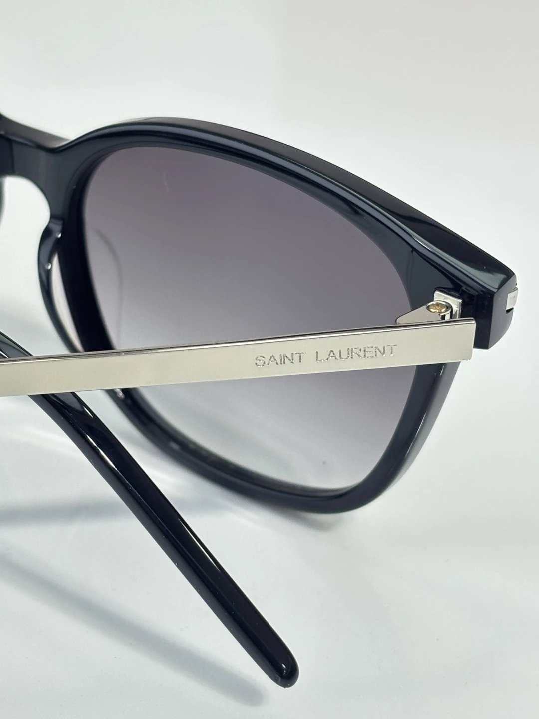 Saint Laurent SL648 Sunglasses 54-16-145 — photo 9