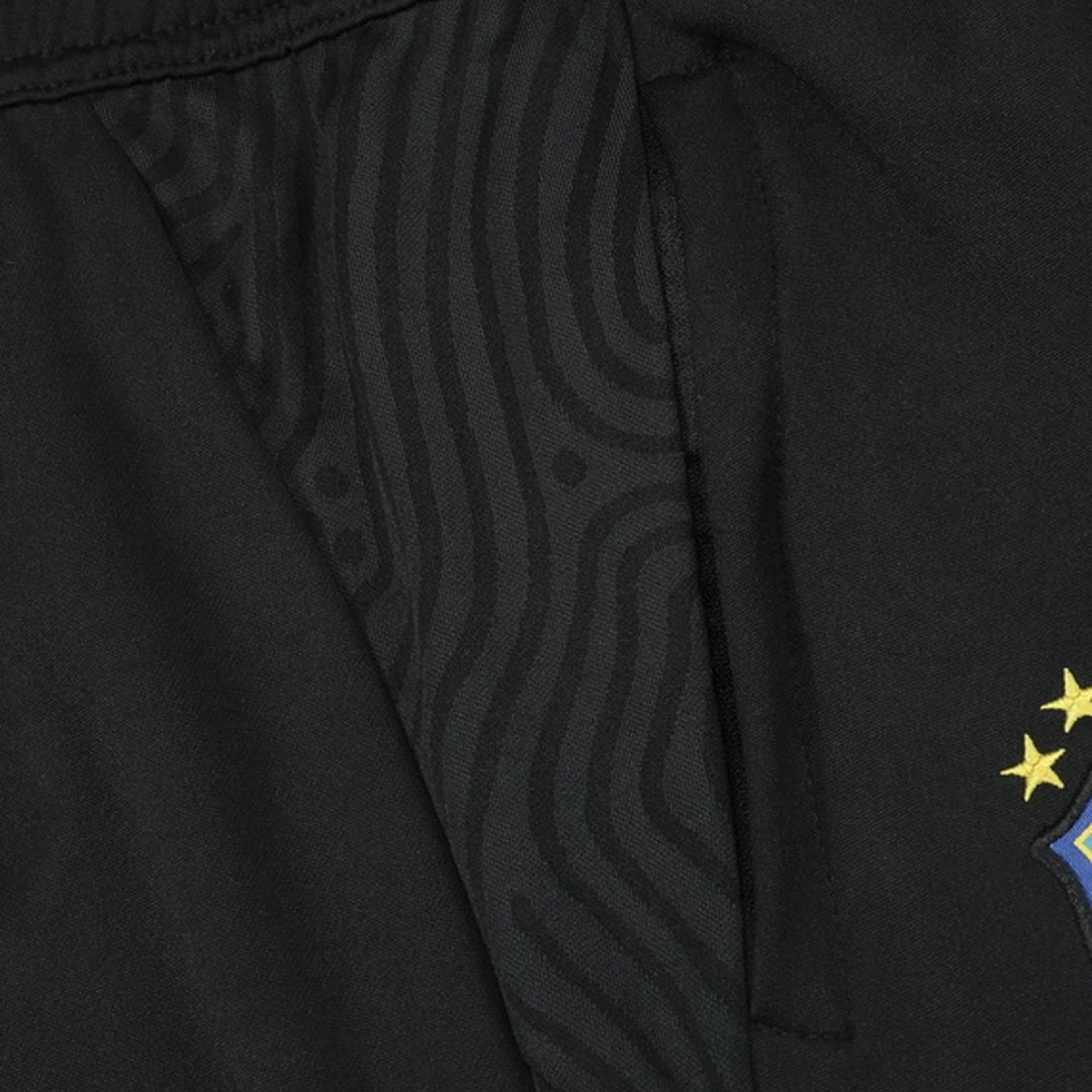 Brazil 1 4 Zip Tracksuit 2021 22 Black — photo 7