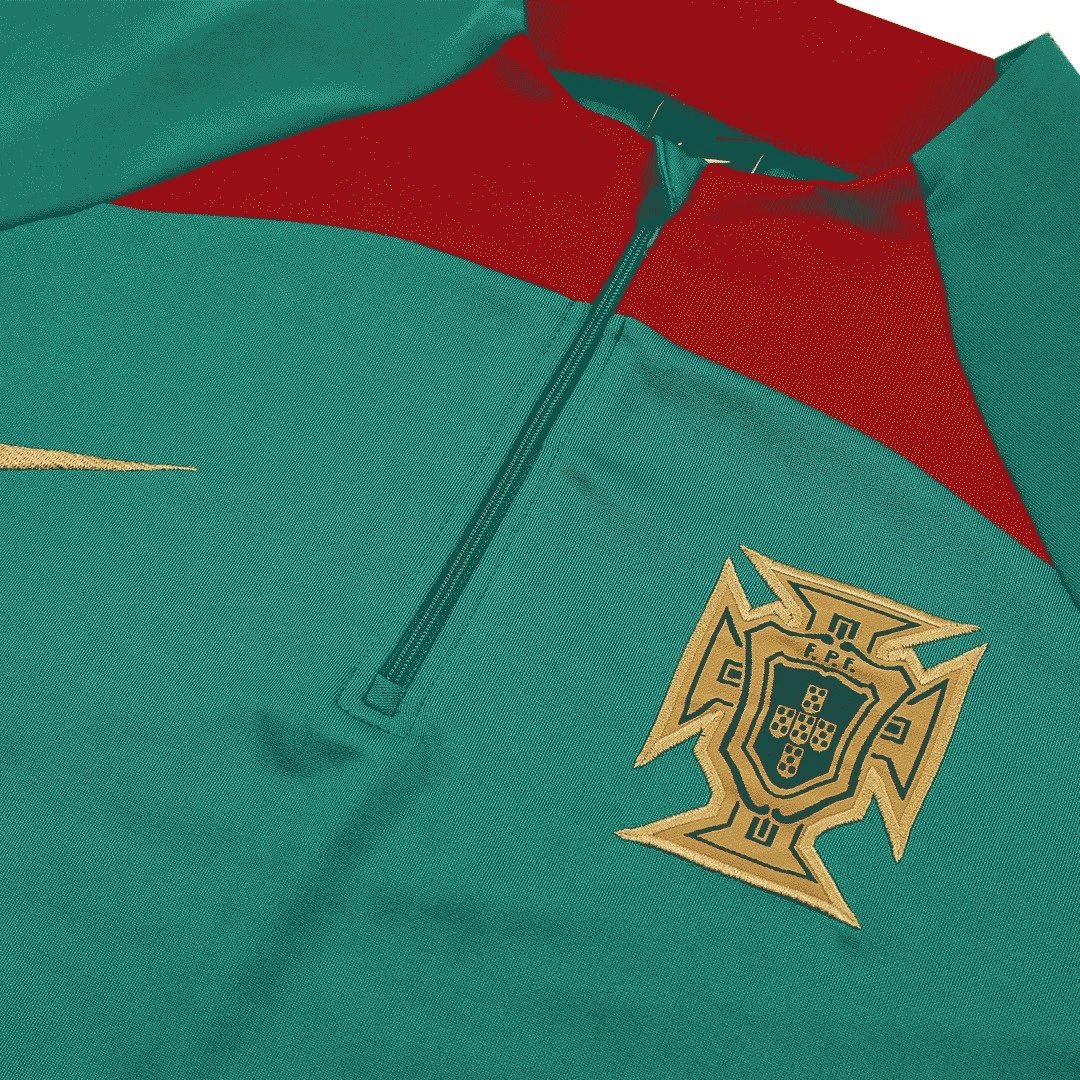 Portugal 1 4 Zip Tracksuit 2022 Green — photo 11