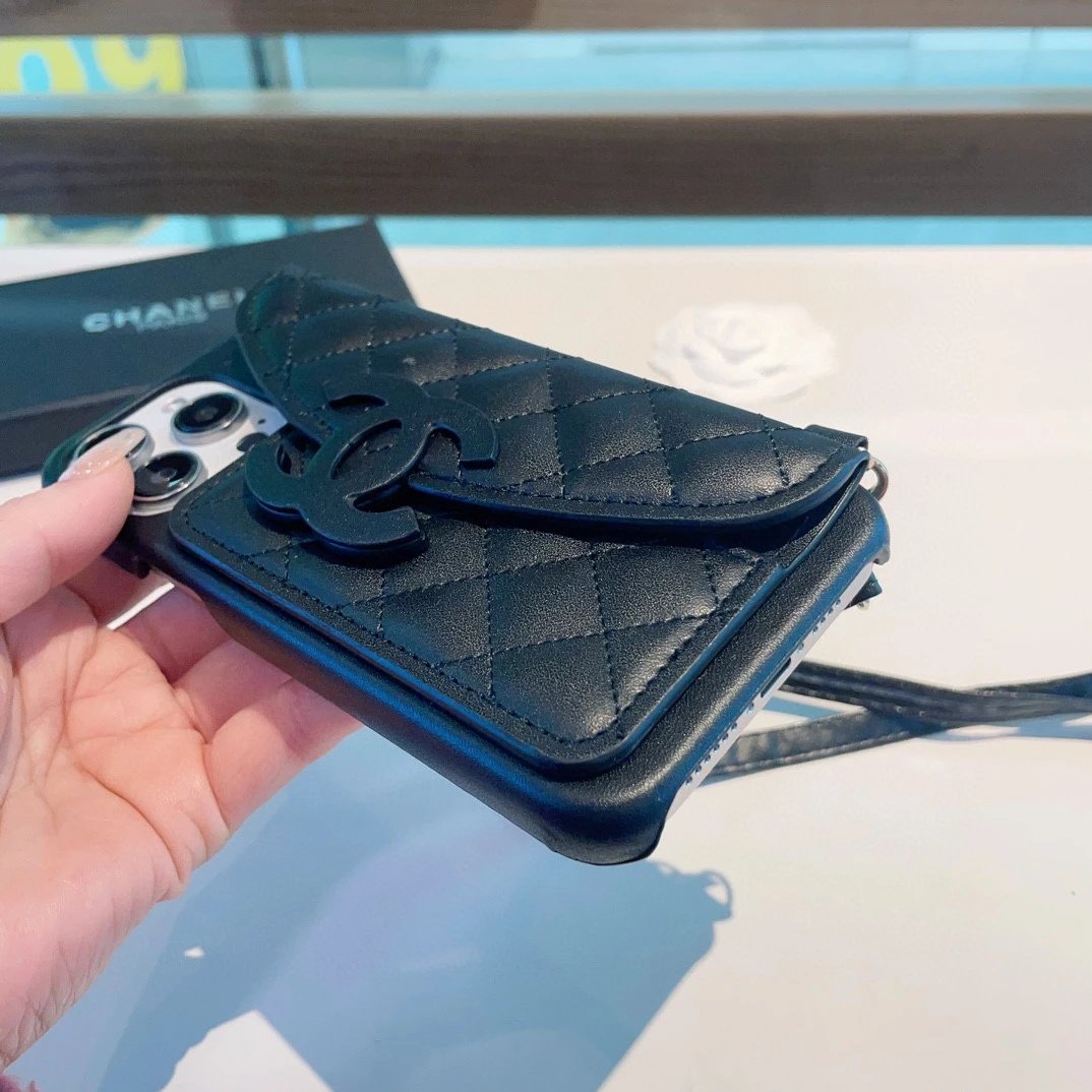 Chanel Crossbody Strap Phone Case Ver.B — Photo 6