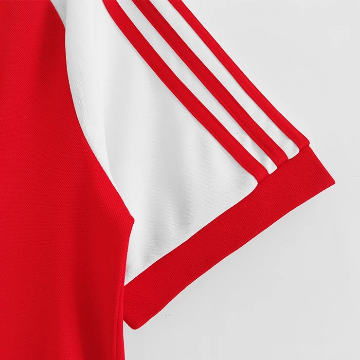 Wales Retro Home Jersey — Photo 6