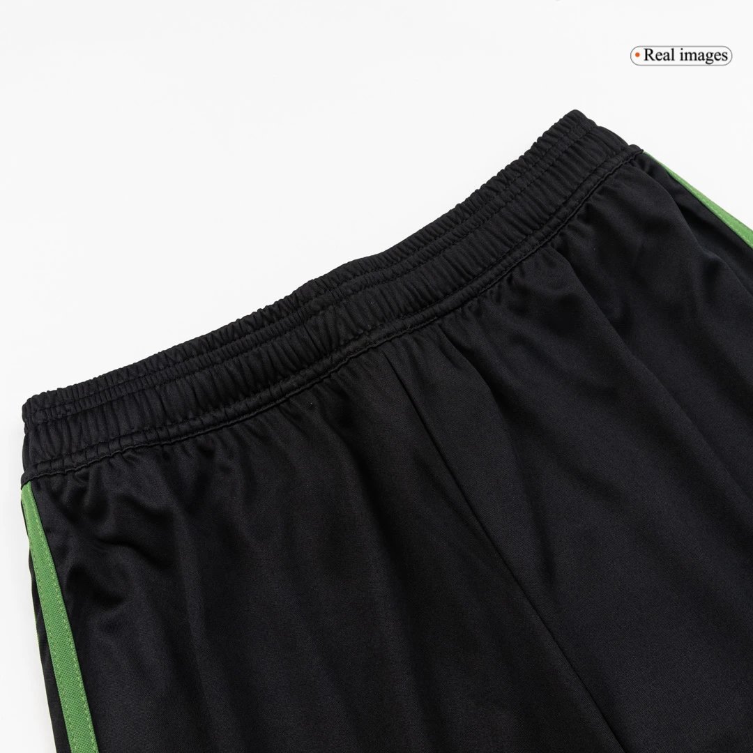 Bayern Munich 2025 Wiesn Soccer Shorts 26 — Photo 2