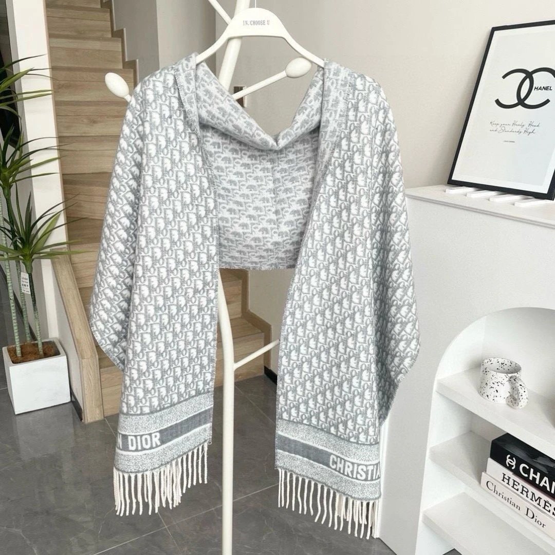 Dior Scarf Ver.A — Photo 7