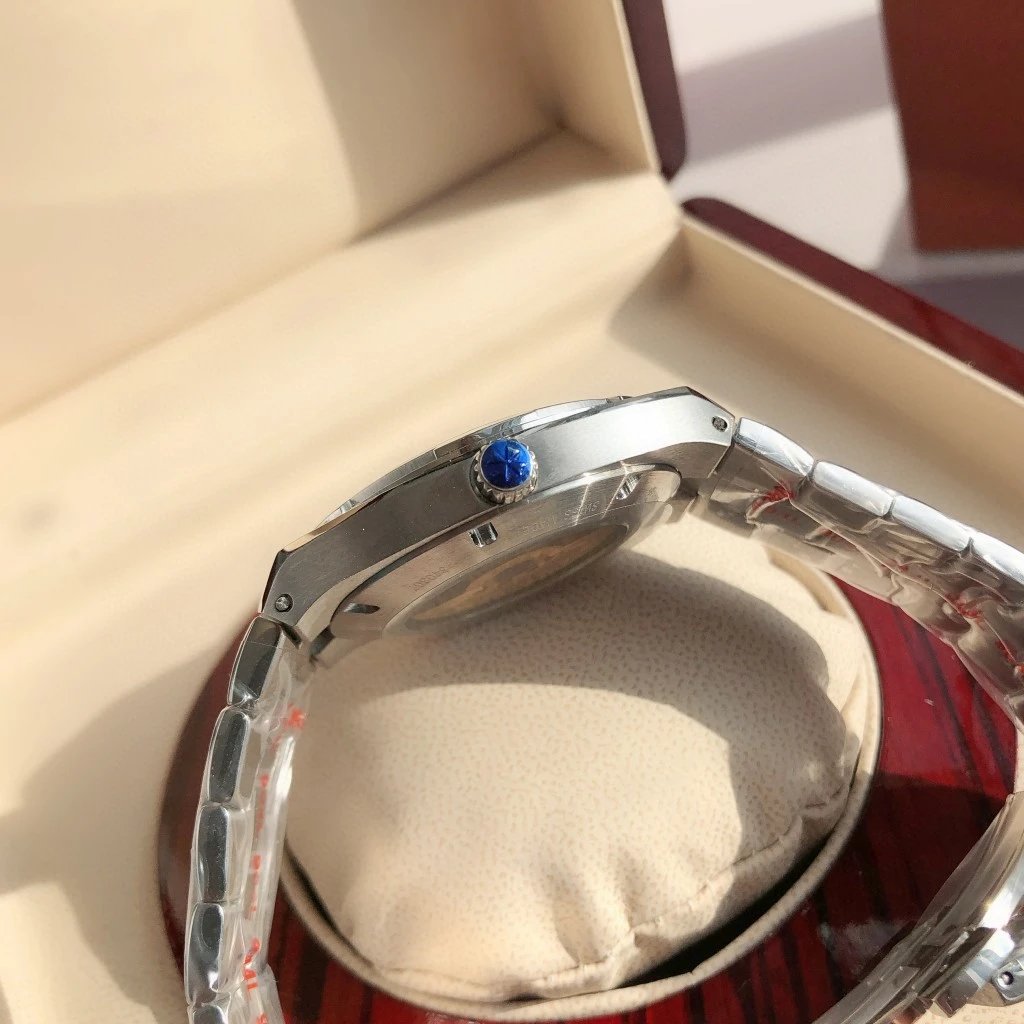 Vacheron Constantin Overseas 4500V Automatic Watch 41mm Ver.A — Zdjęcie 8