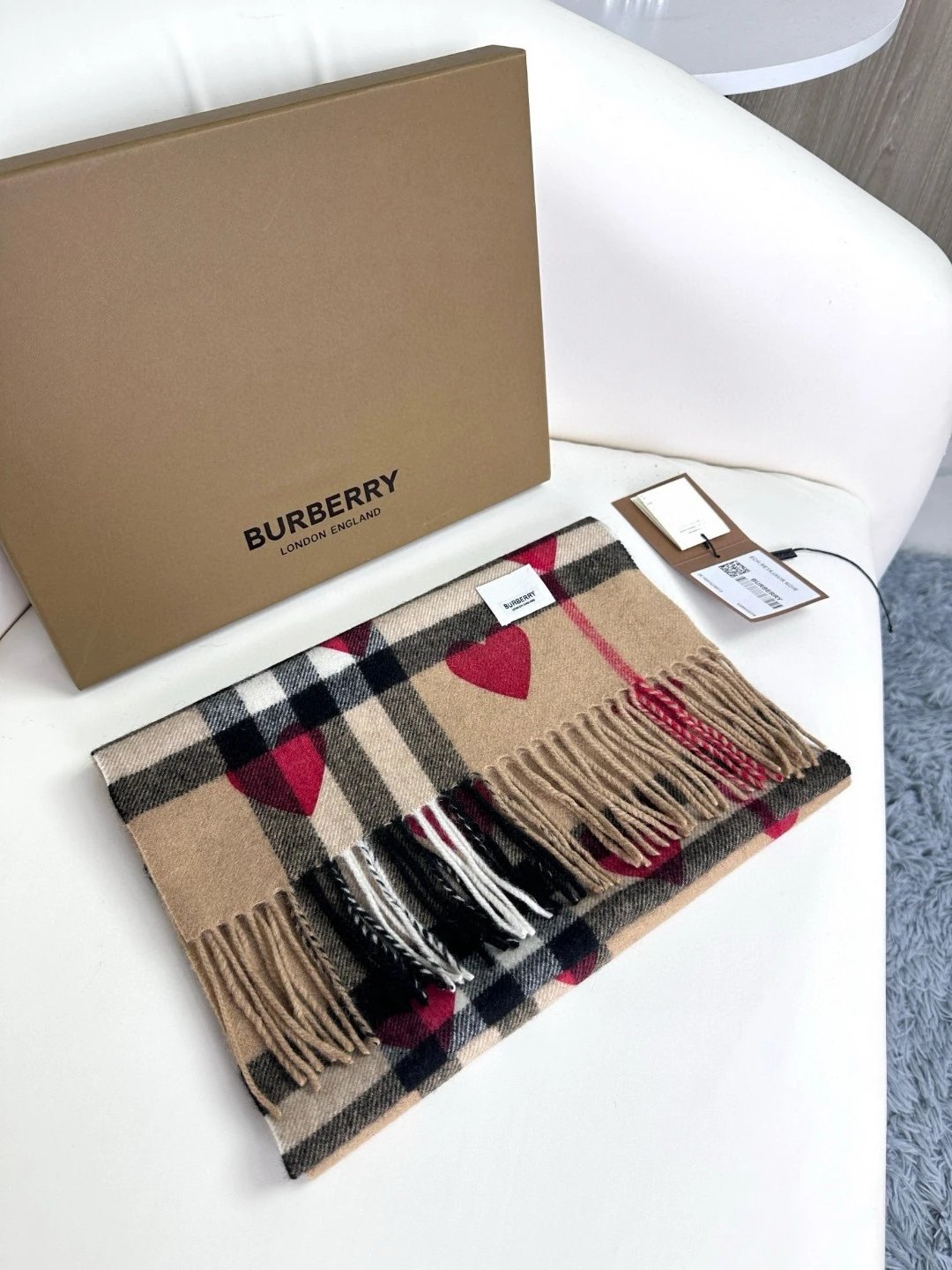 Burberry Cashmere Scarf Ver.A — QC