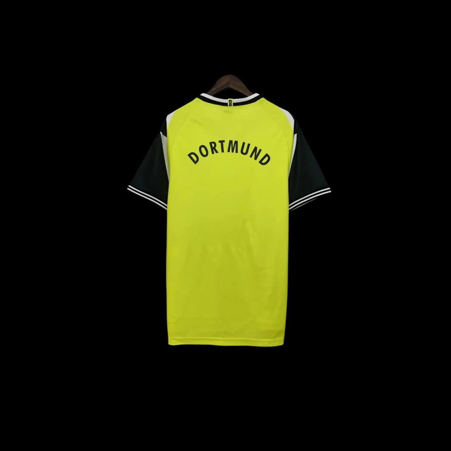Borussia Dortmund 95/96 Retro Home Jersey — Photo 2