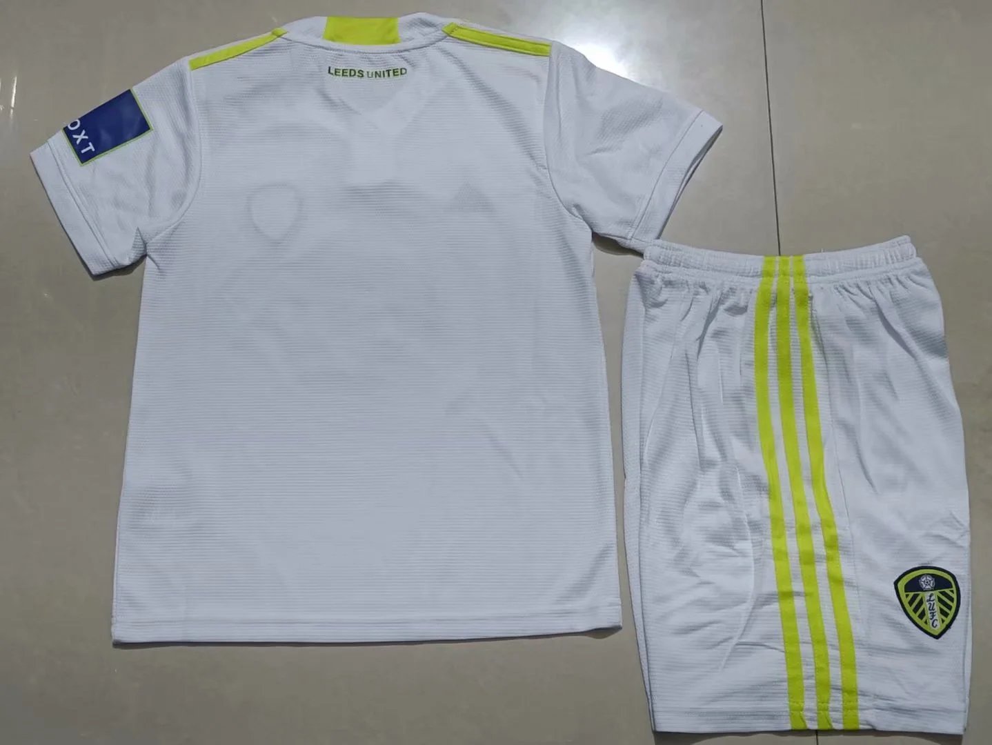Leeds United 21/22 Home Jersey - Kids — photo 11