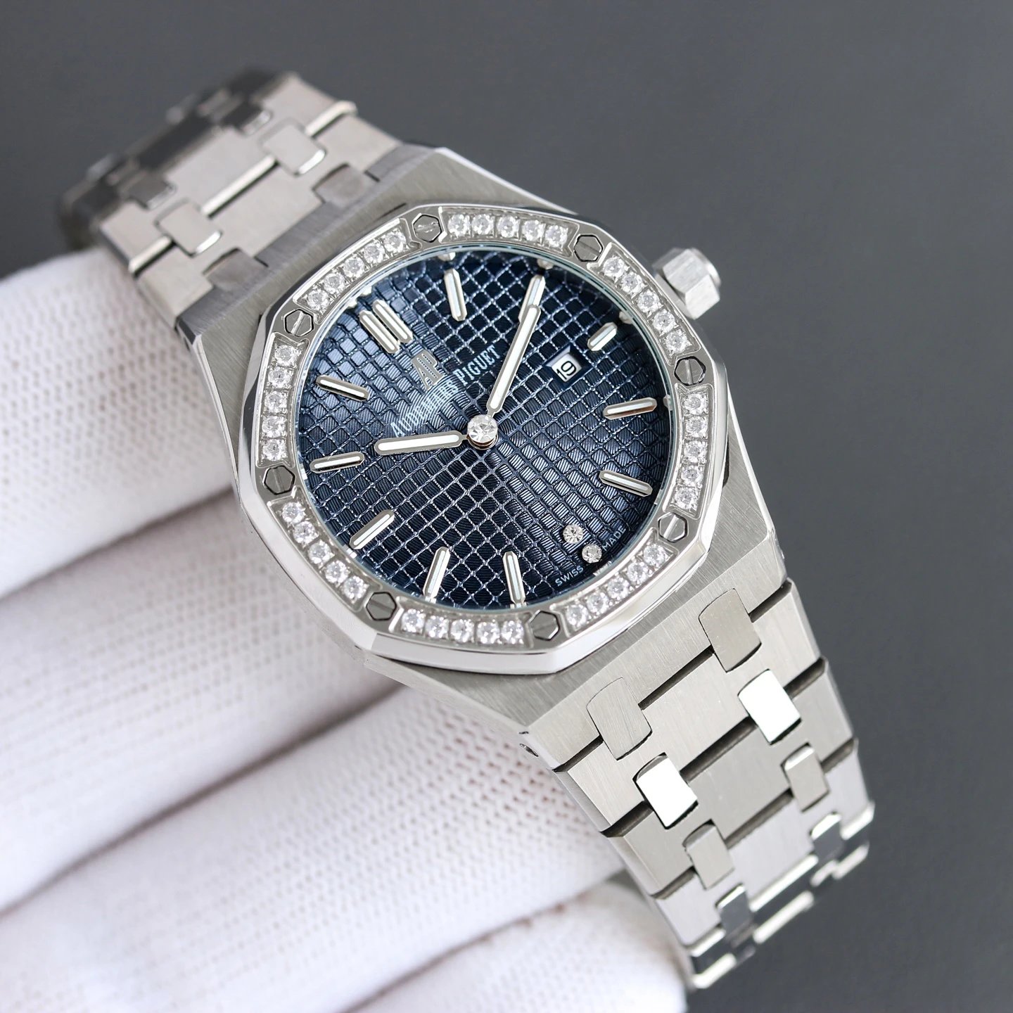 Audemars Piguet Royal Oak Quartz Ladies Watch 33mm Ver.B — photo 2