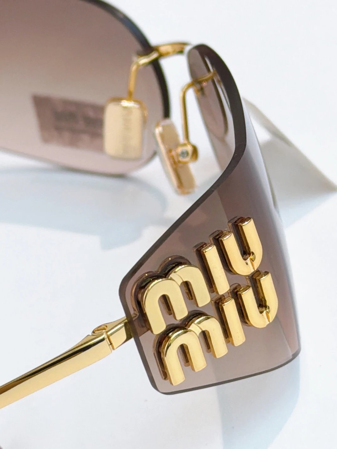 Miu Miu Zeiss Lens Sunglasses Ver.D — Zdjęcie 8
