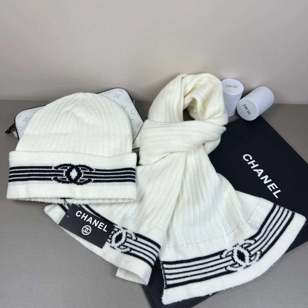 Chanel Scarf & Hat Set Ver.G — QC