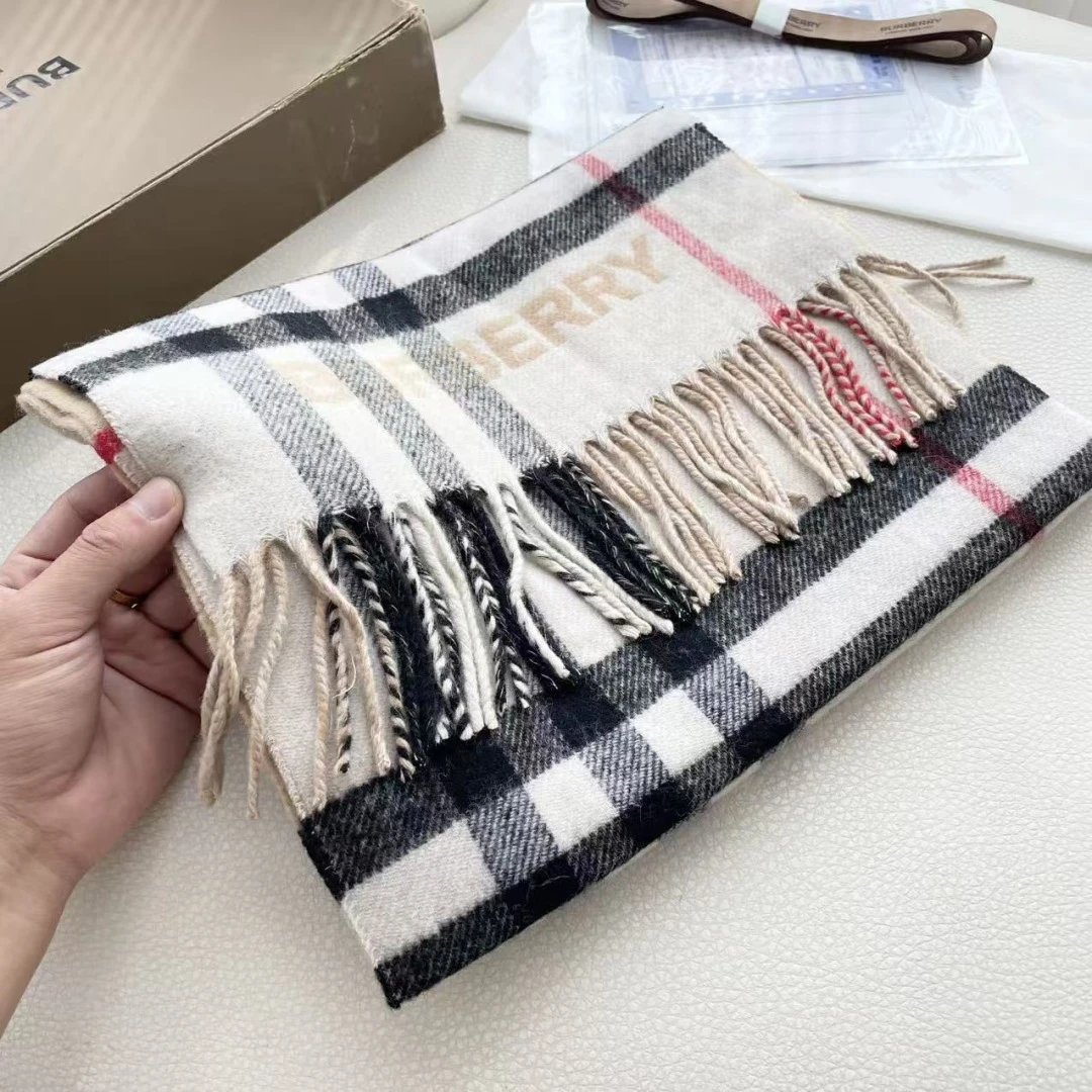 Burberry Cashmere Scarf Ver.C — QC