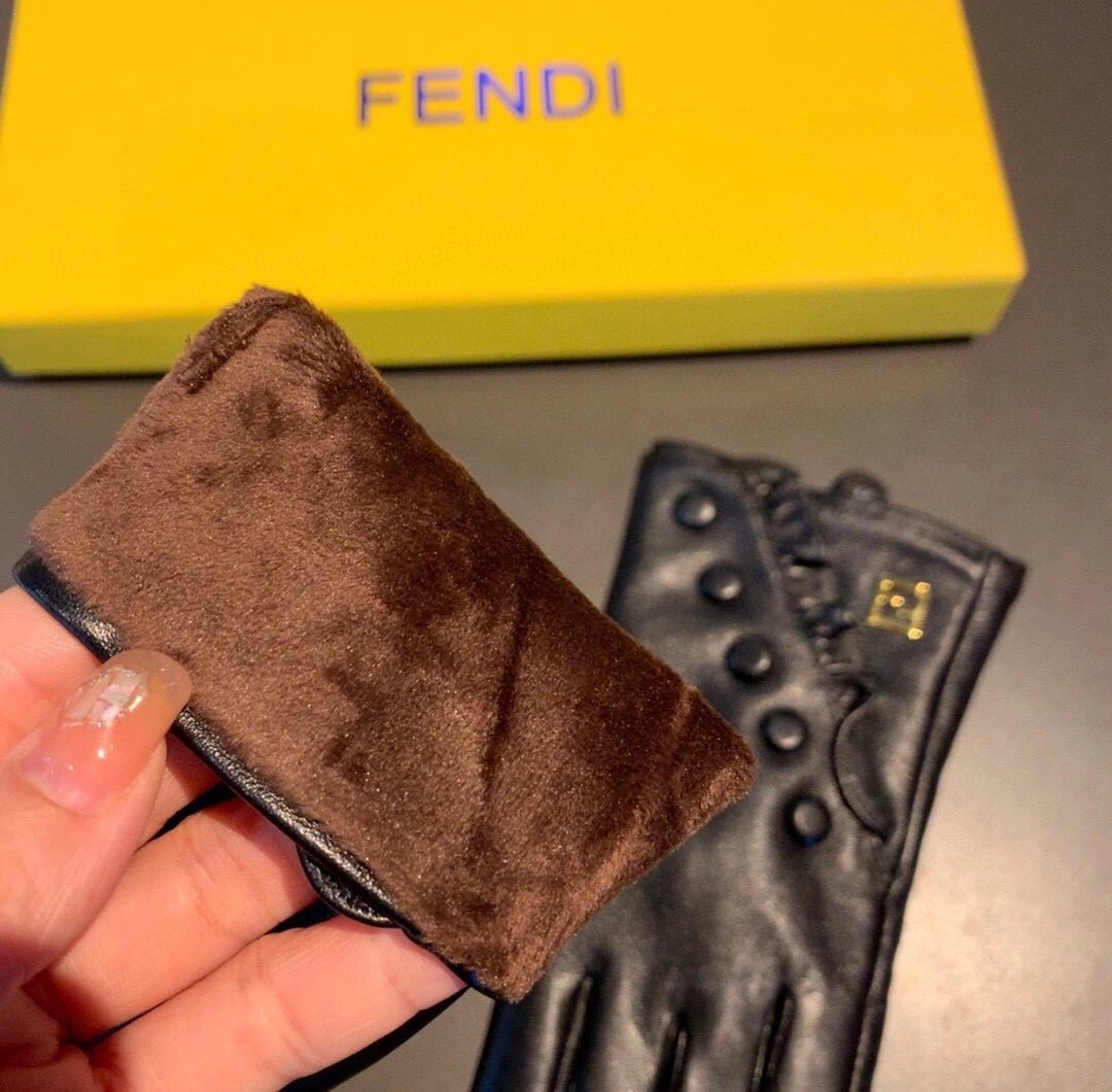 Fendi Lambskin Touchscreen Gloves Ver.F — QC
