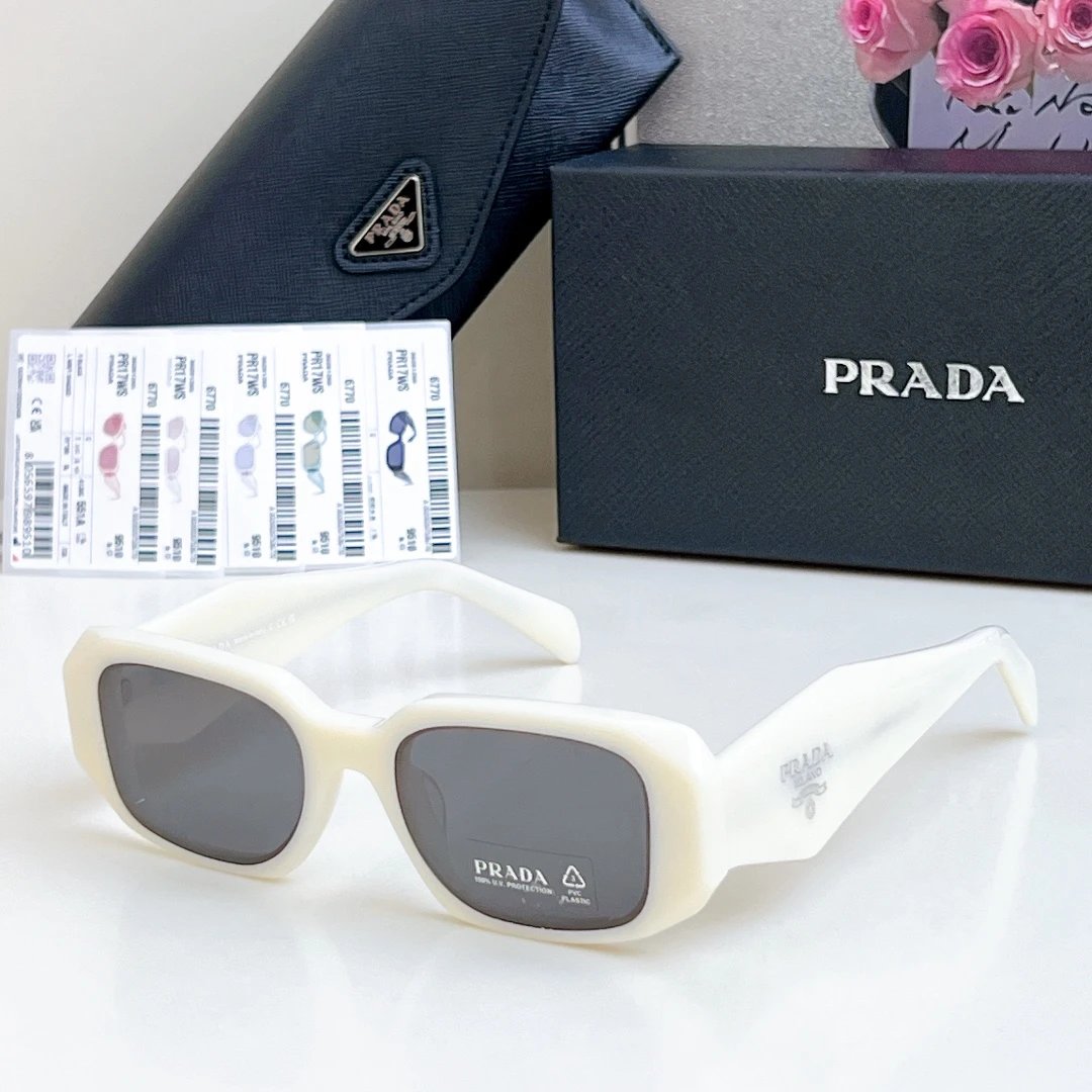 Prada Sunglasses 49-20-145 Ver.B — Photo 2