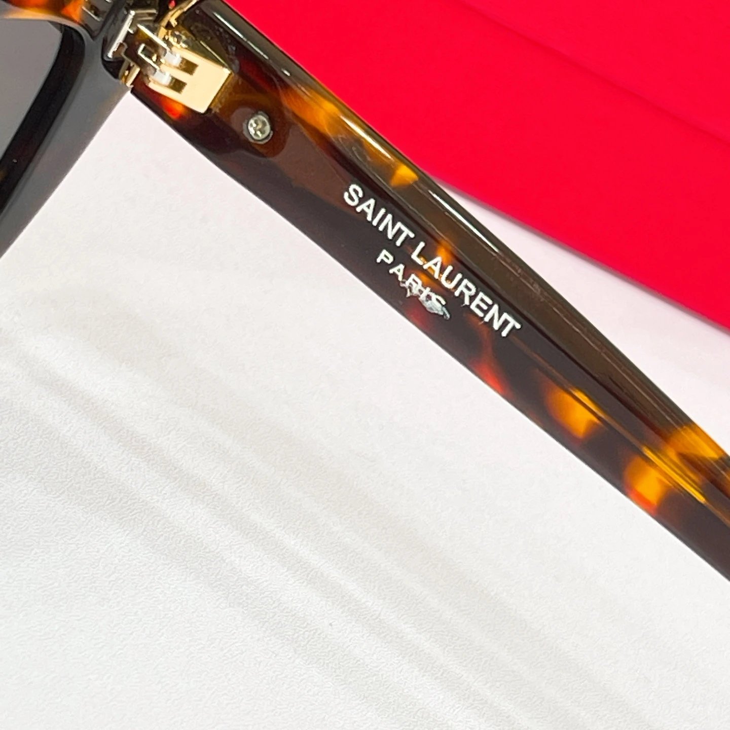 Saint Laurent Sunglasses Ver.A — photo 9