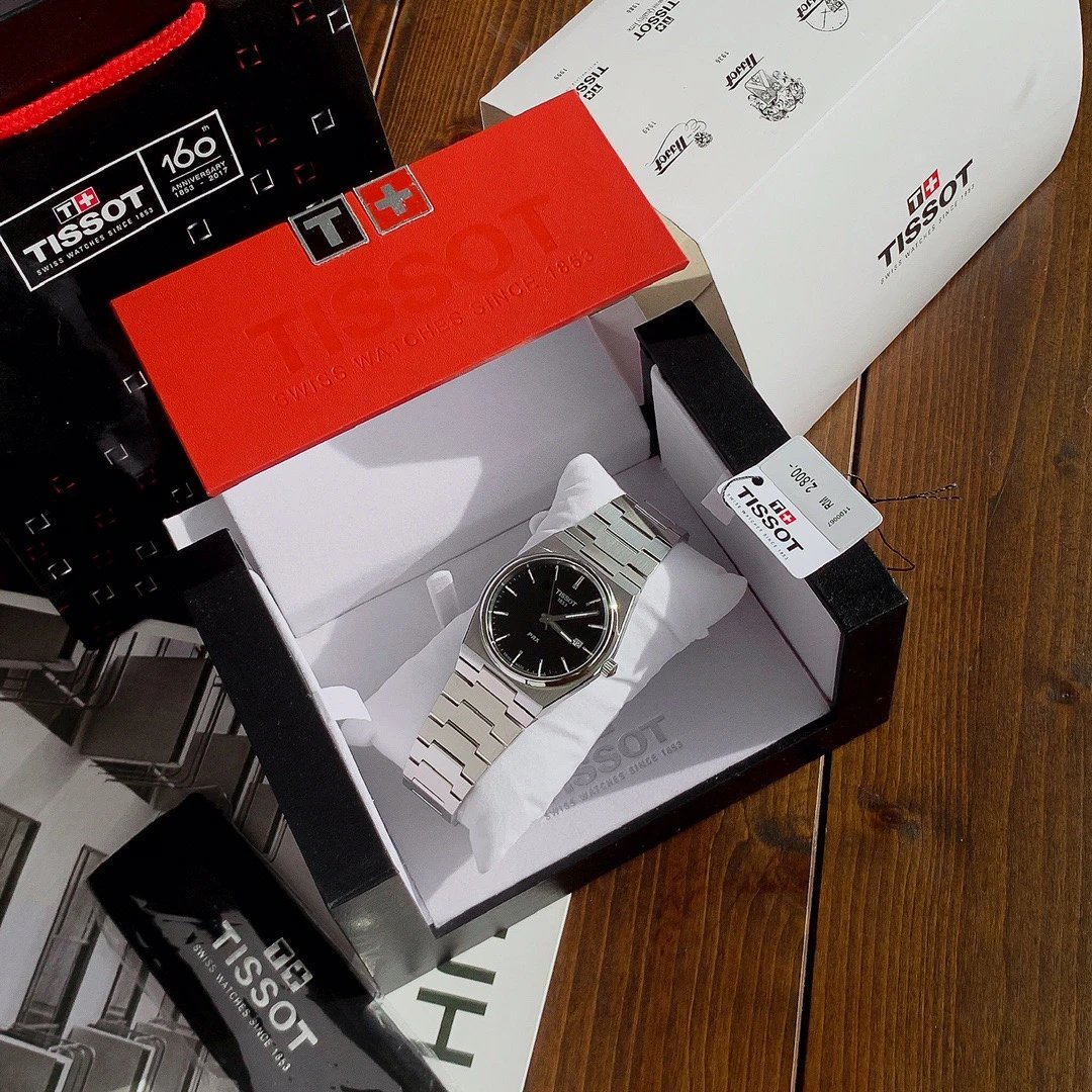 Tissot PRX Integrated Quartz Watch 40mm — photo 3