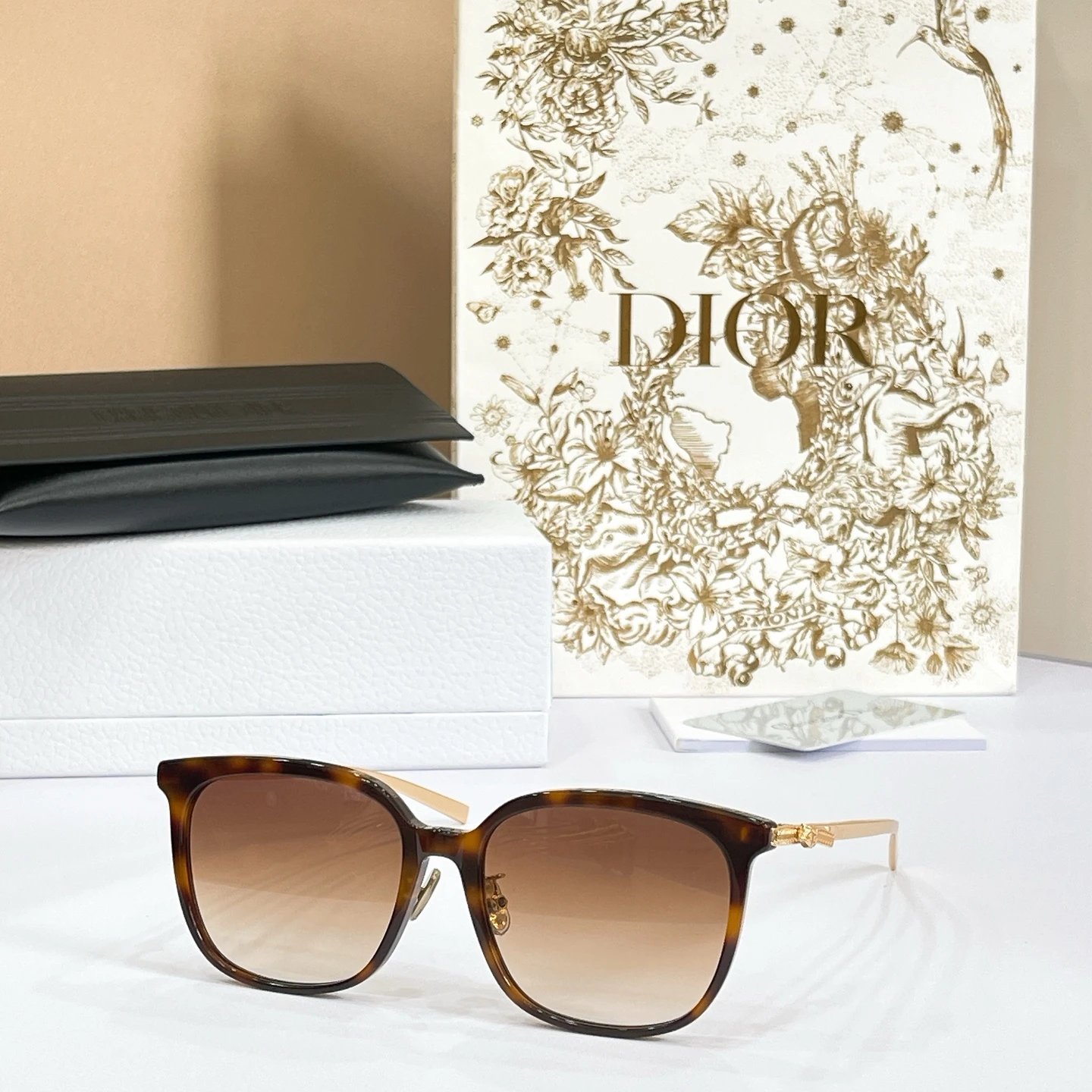 Dior Sunglasses Ver.E — photo 4