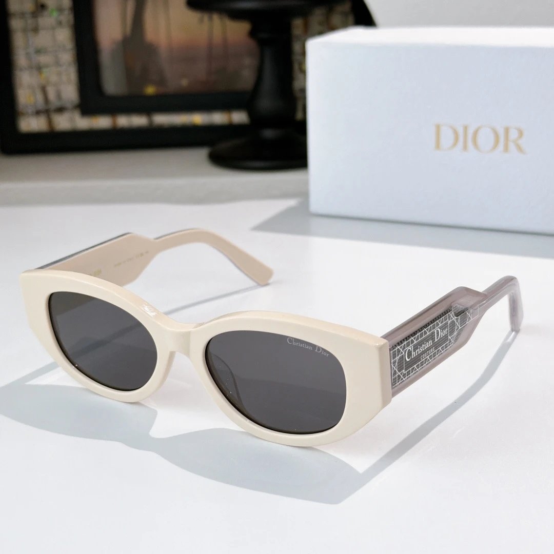 Dior Sunglasses 54-18-145 Ver.A — photo 2