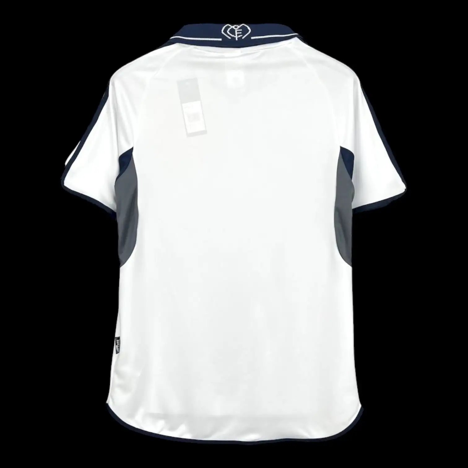 Real Madrid 2000/01 Retro Jersey — QC