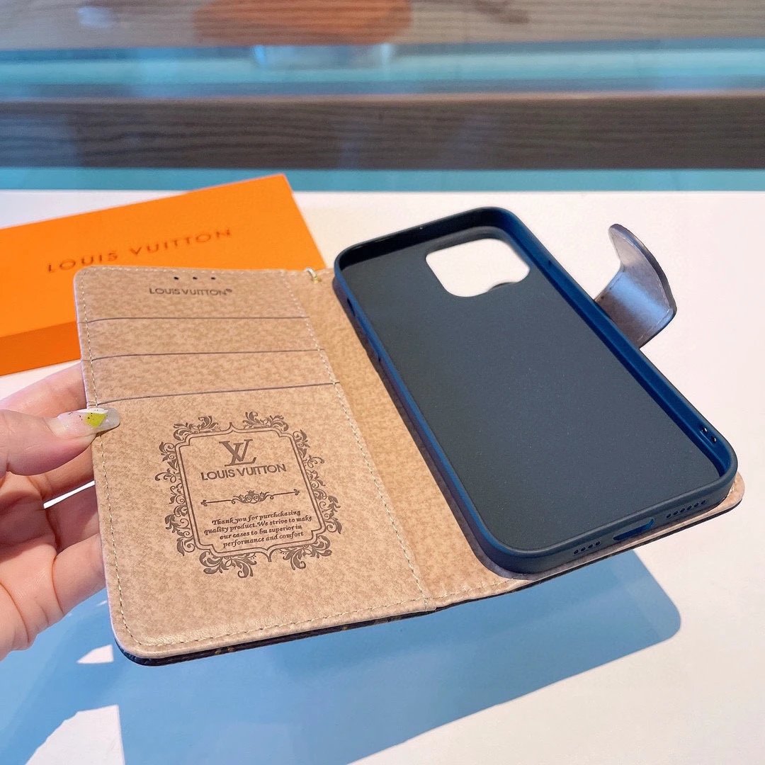 Louis Vuitton Phone Case Ver.N — QC