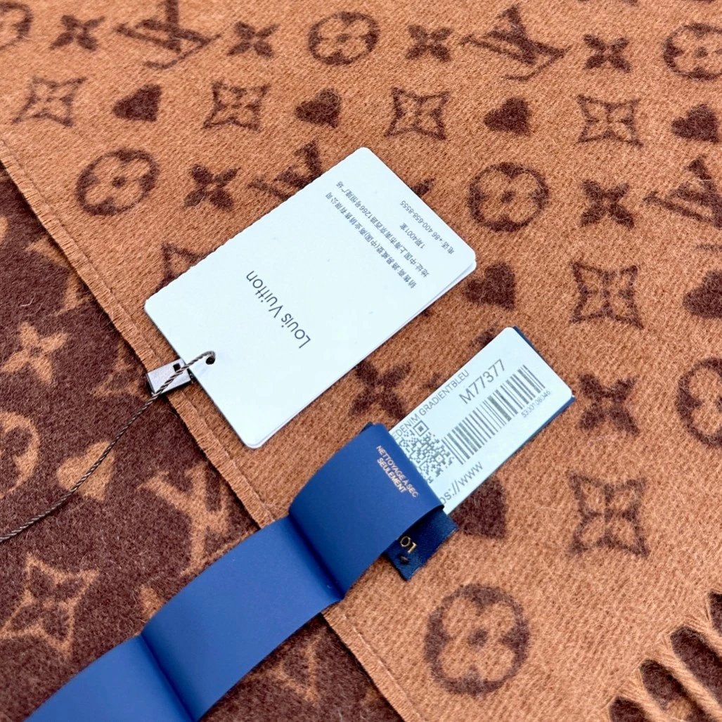 Louis Vuitton Cashmere Scarf Ver.A — QC