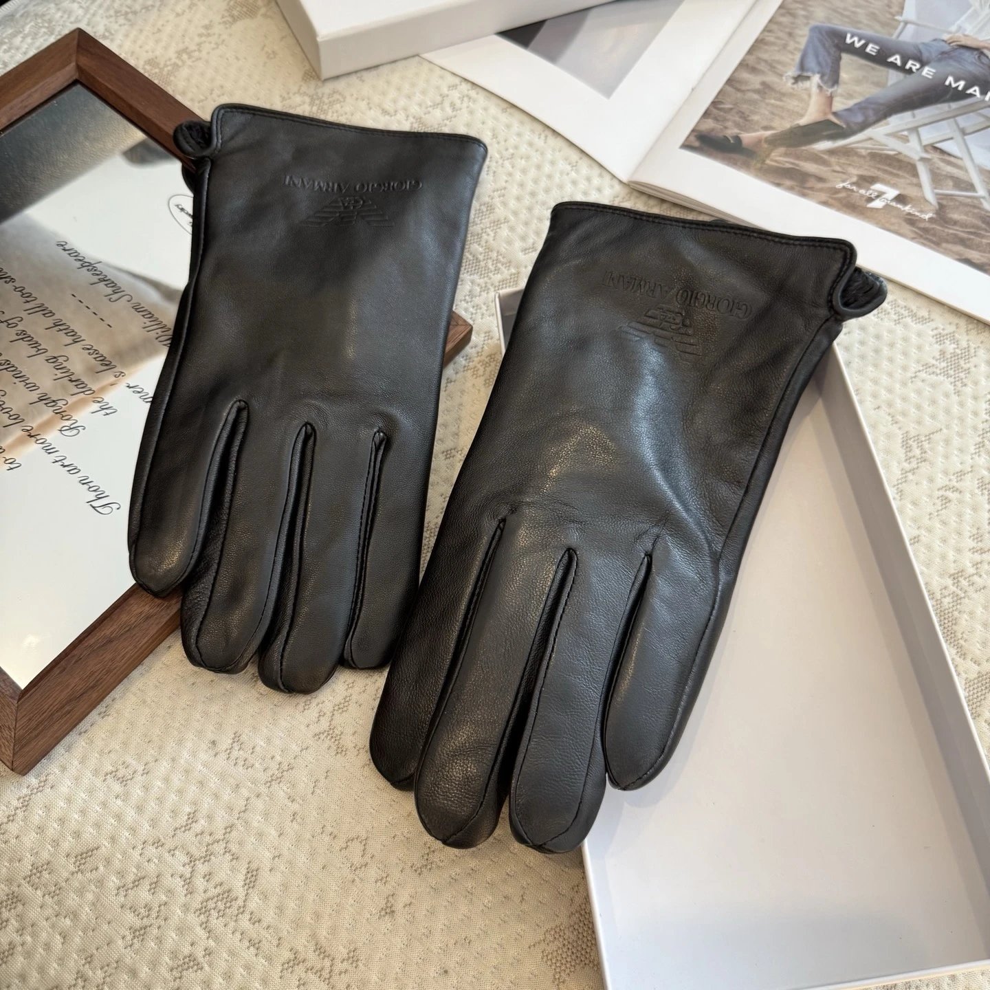 Armani Lambskin Cashmere Gloves Ver.B — Photo 5