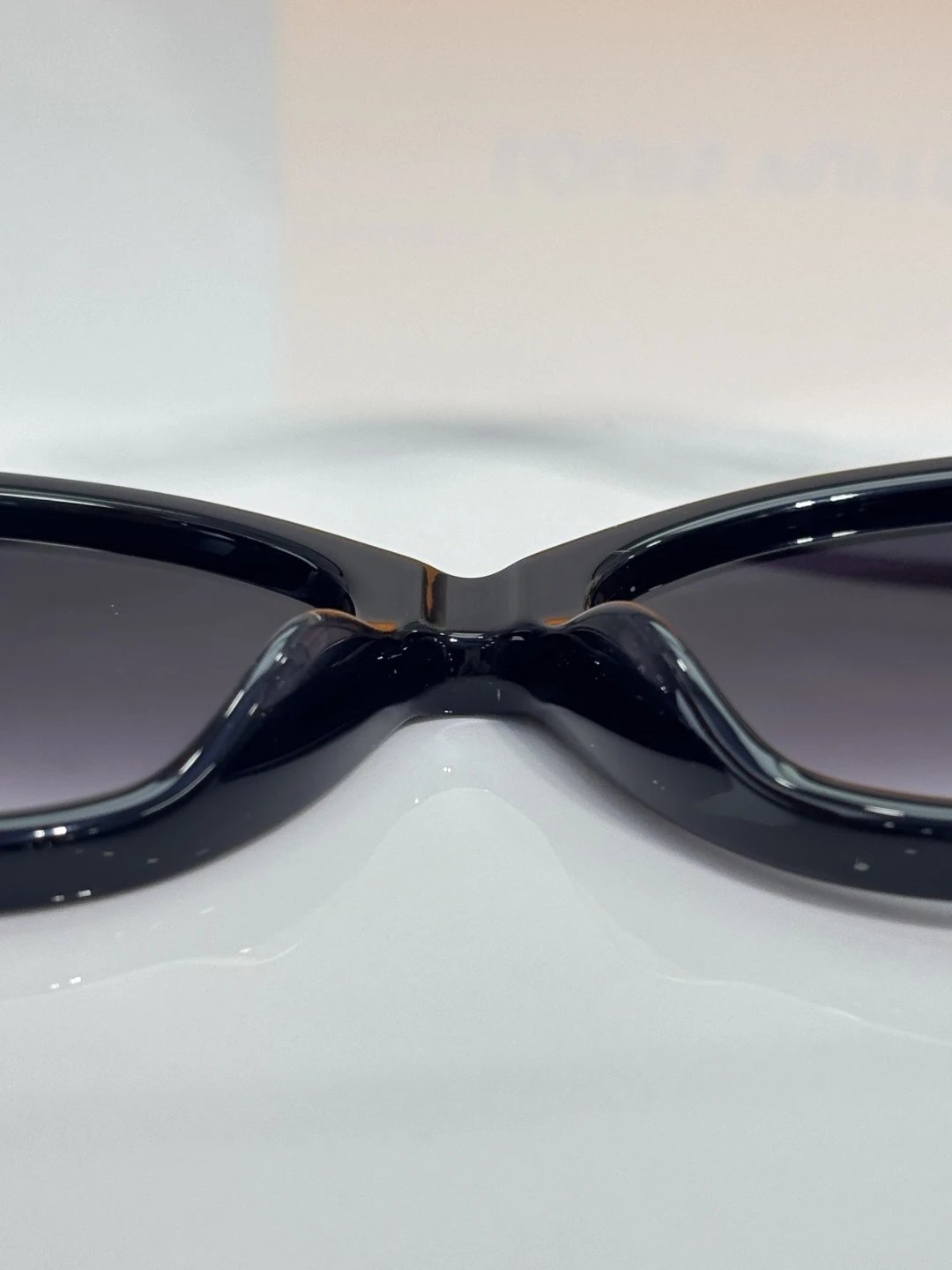 Louis Vuitton Z3339U Sunglasses 58-16-140 — photo 5