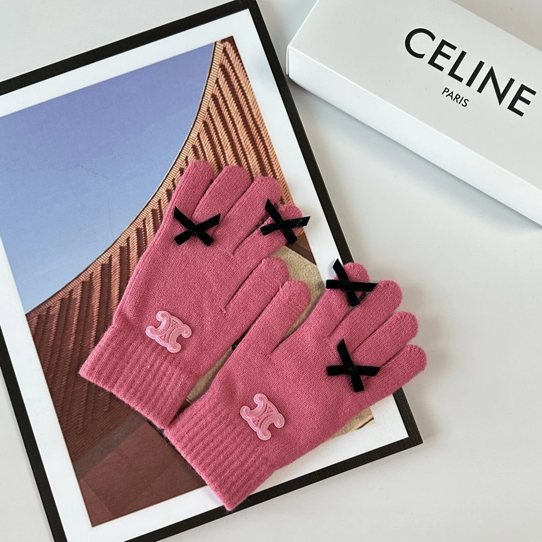 Celine Gloves Ver.C — Photo 3