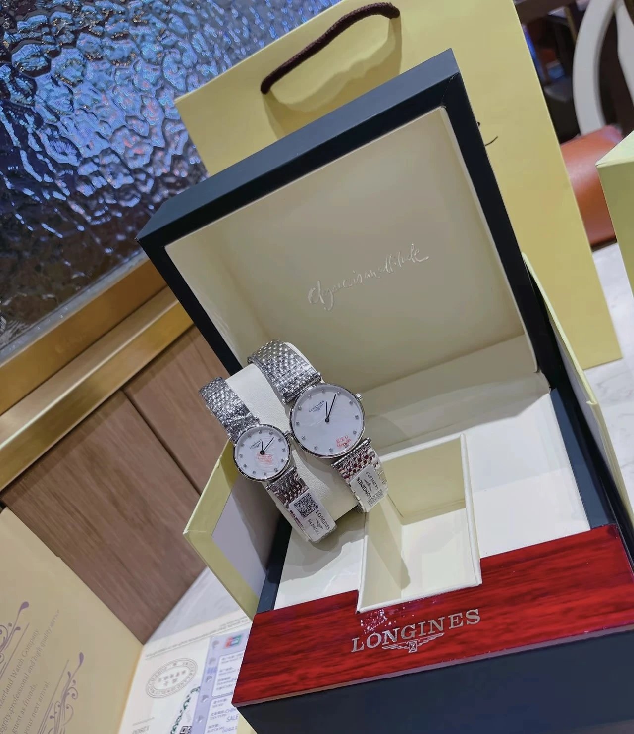 Longines La Grande Classique Quartz Ladies Watch 33mm Ver.A — photo 2