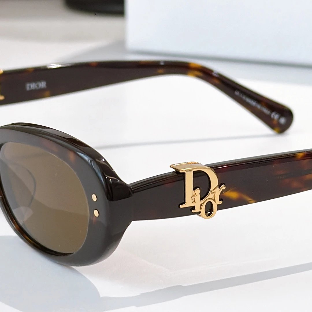 Dior Oblique Sunglasses 52-19-140 — QC