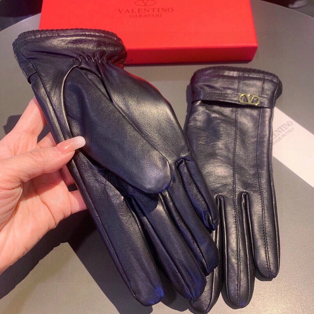 Valentino Lambskin Cashmere Gloves Ver.C — QC