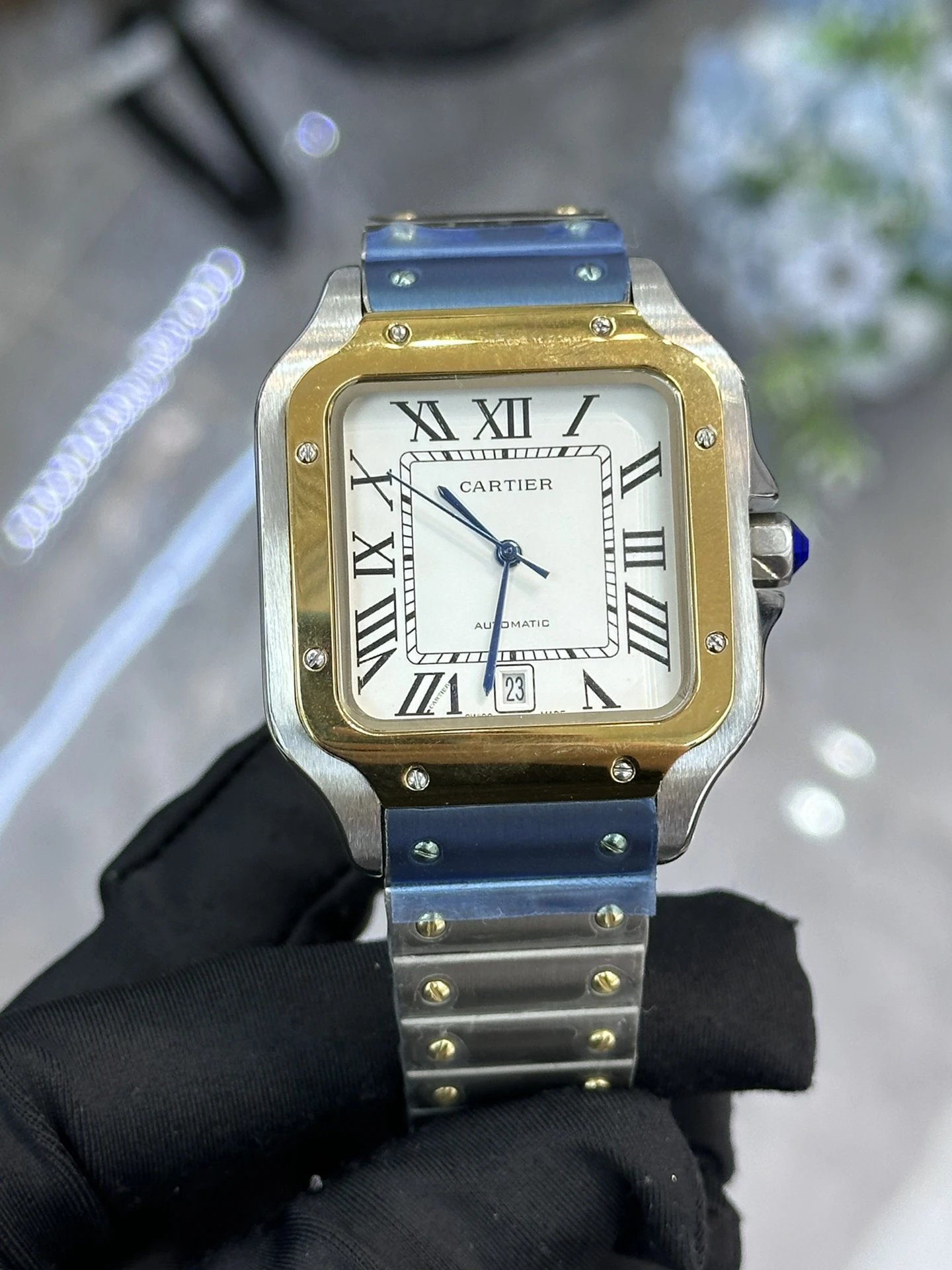 Bicolor vierkant automatisch horloge van Cartier