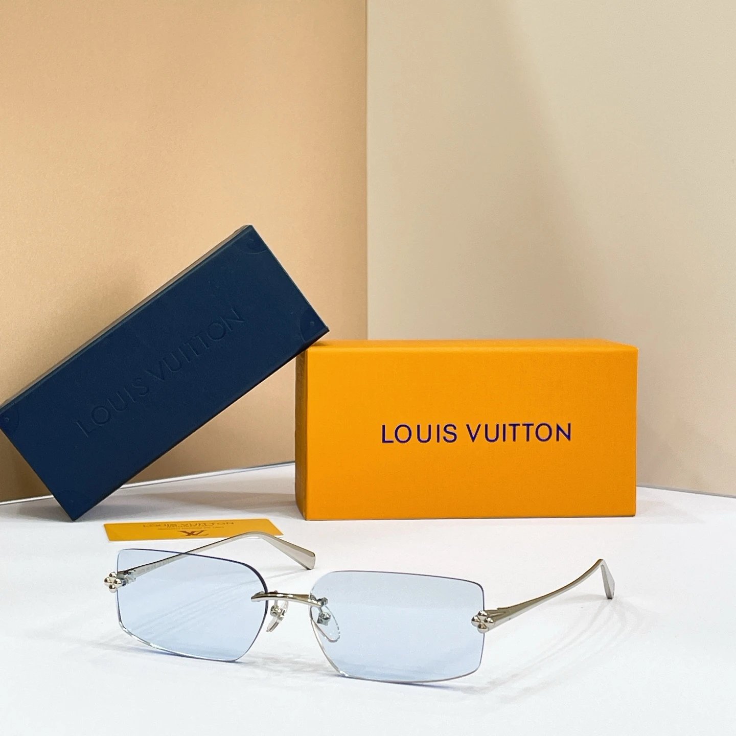 Louis Vuitton Sunglasses Ver.C — QC