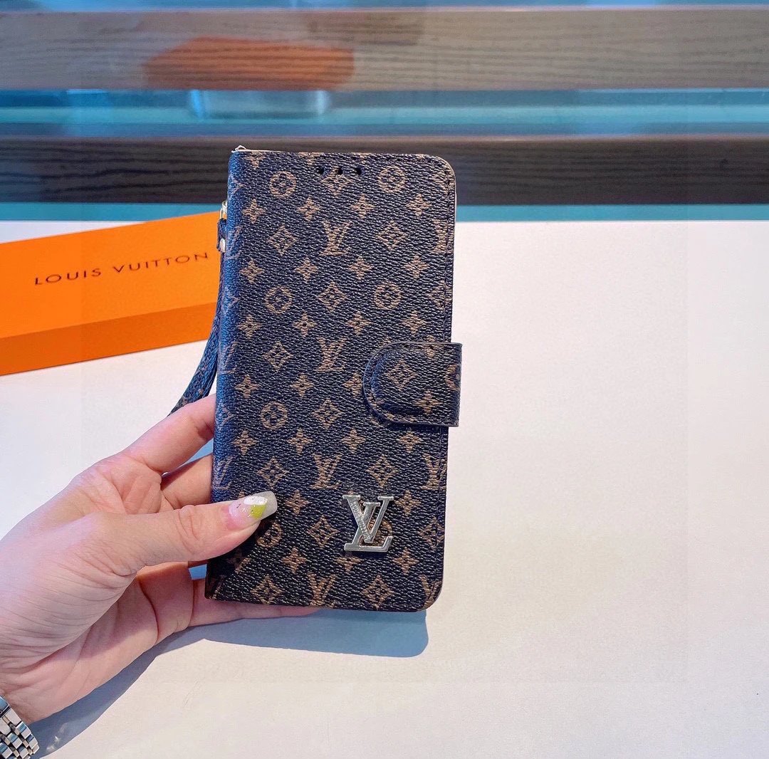 Louis Vuitton Phone Case Ver.M — QC