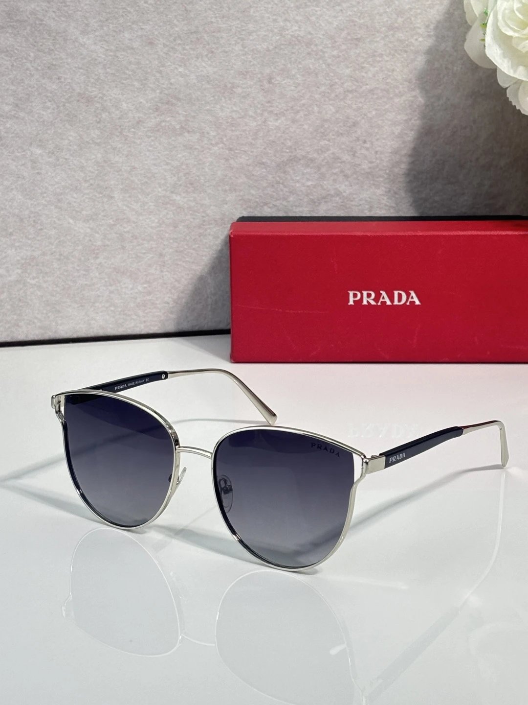 Prada SPR68TS Sunglasses 60-16-140 — photo 2
