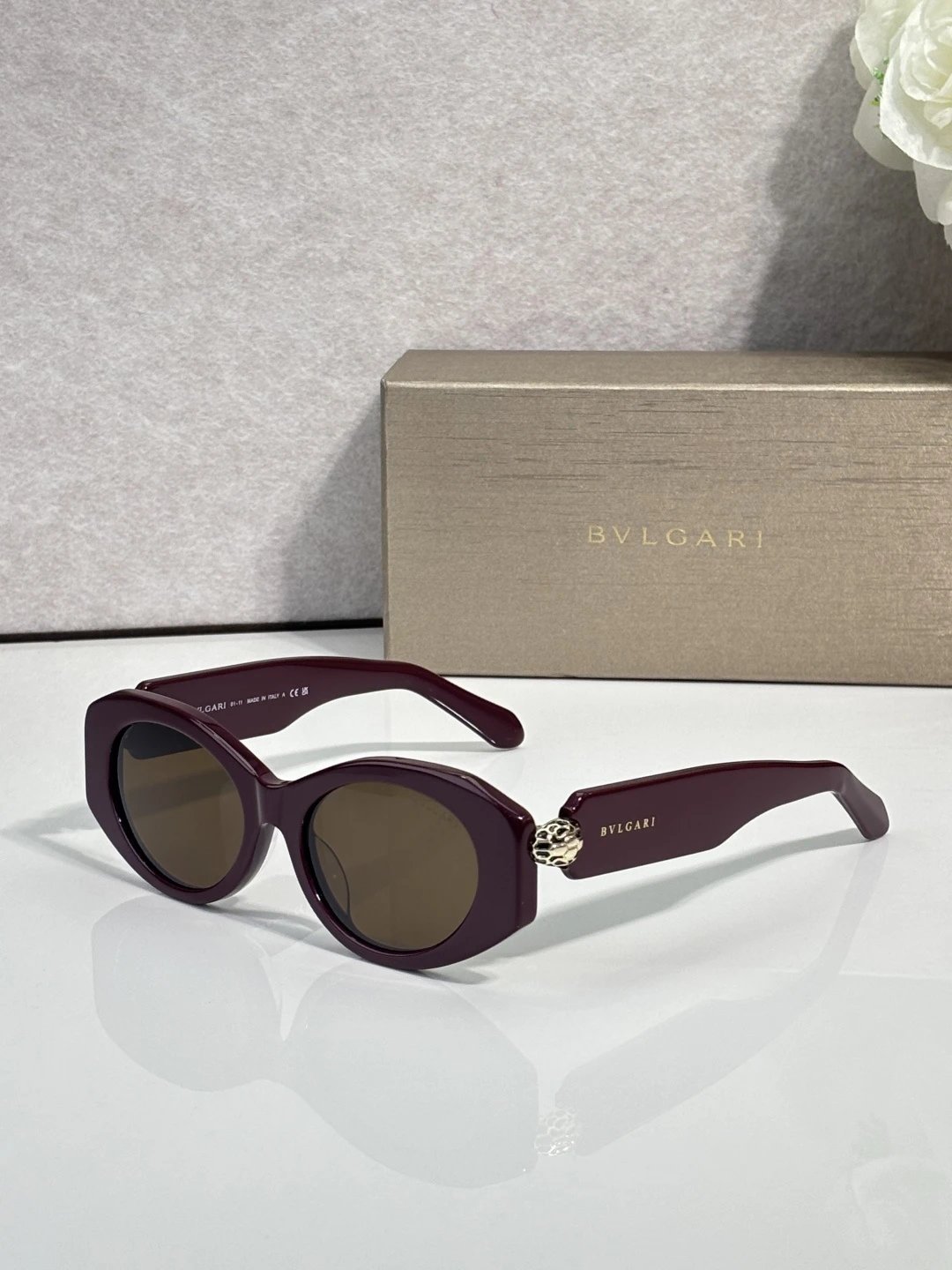 Bvlgari BV4007I Sunglasses 52-19-140 — Zdjęcie 4