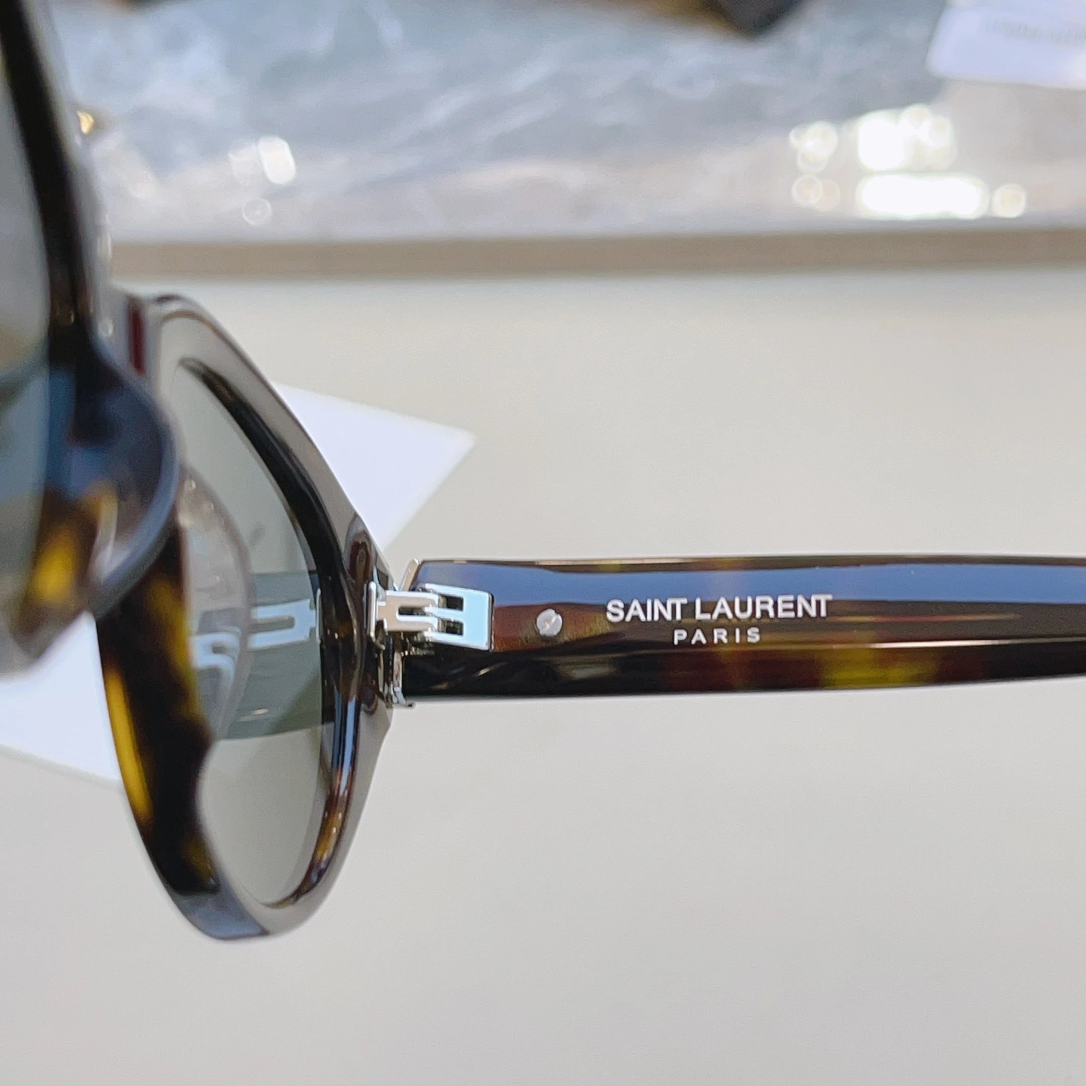 Saint Laurent Sunglasses Ver.E — photo 8