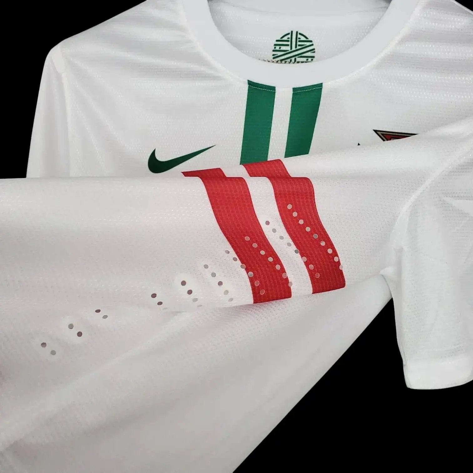 Portugal 2012 Retro Away Jersey — photo 4